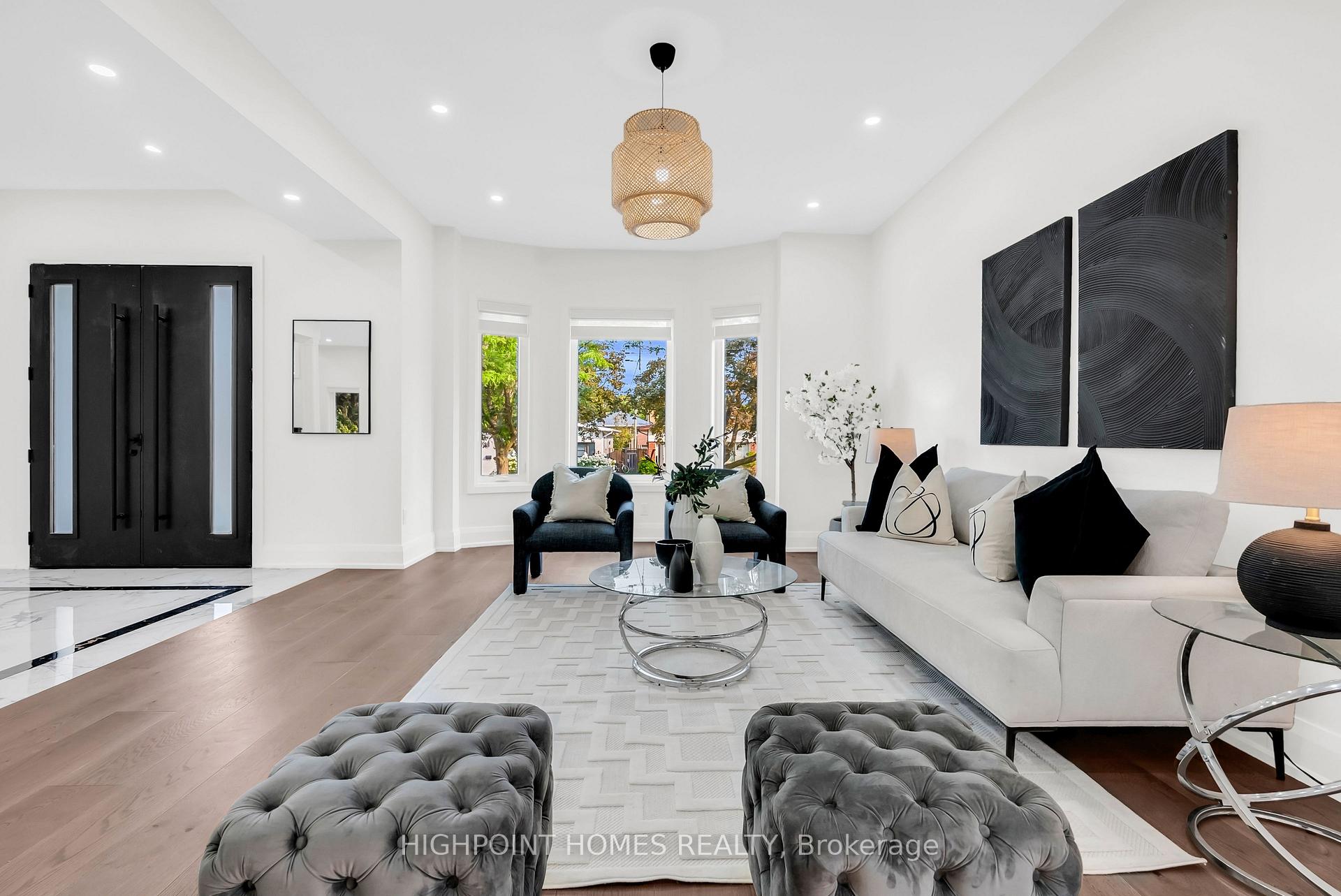 Photo 5 of 72 Gaiety Drive, Scarborough, Woburn — HOMEH