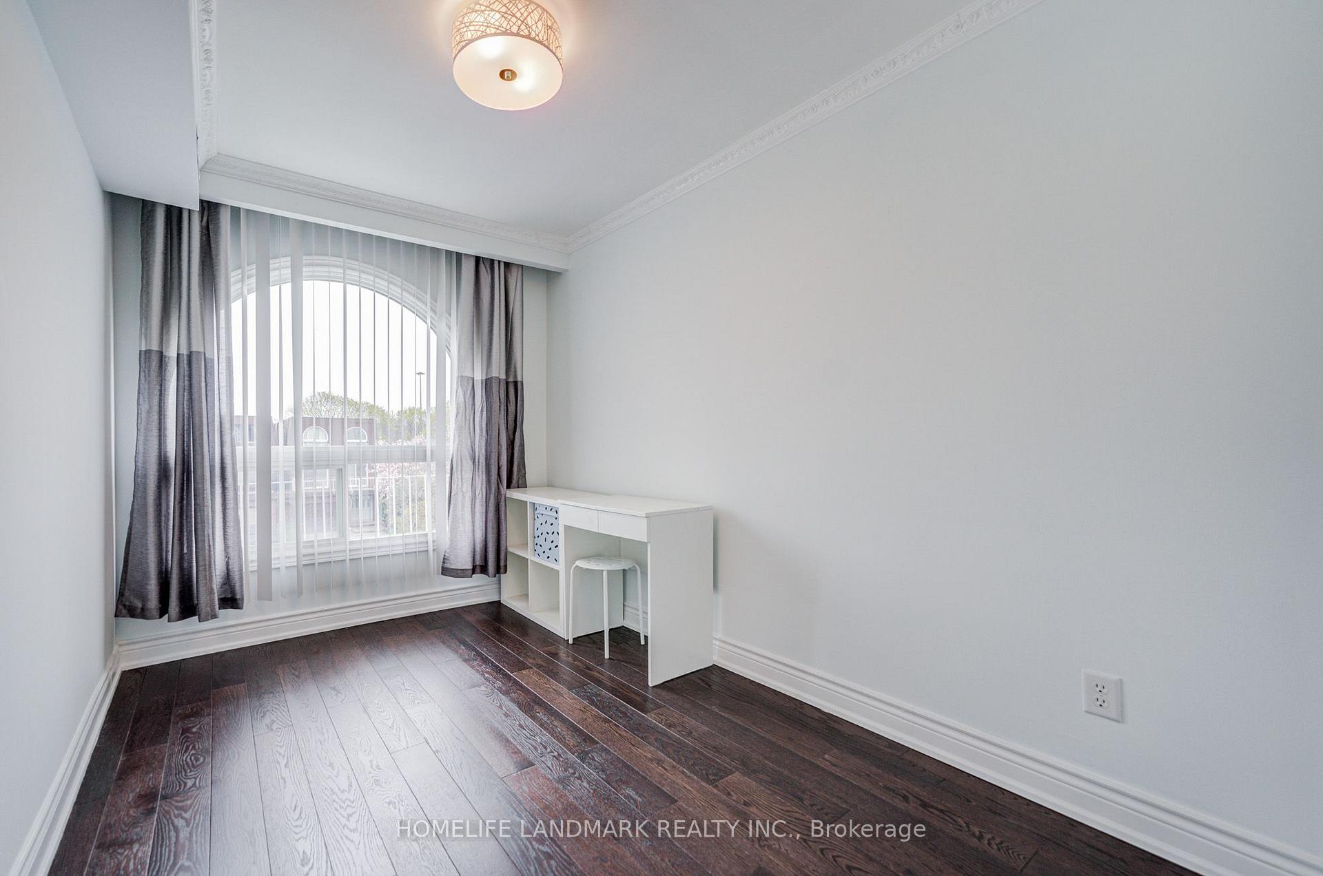 Photo 25 of 53 Chipwood Crescent, North York, Pleasant View — HOMEH