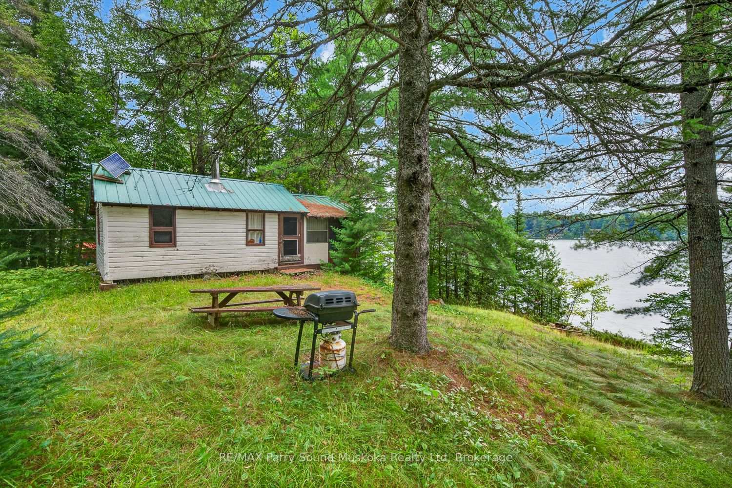 Photo 4 of 418 Whitestone Lk Road, Whitestone, Hagerman — HOMEH