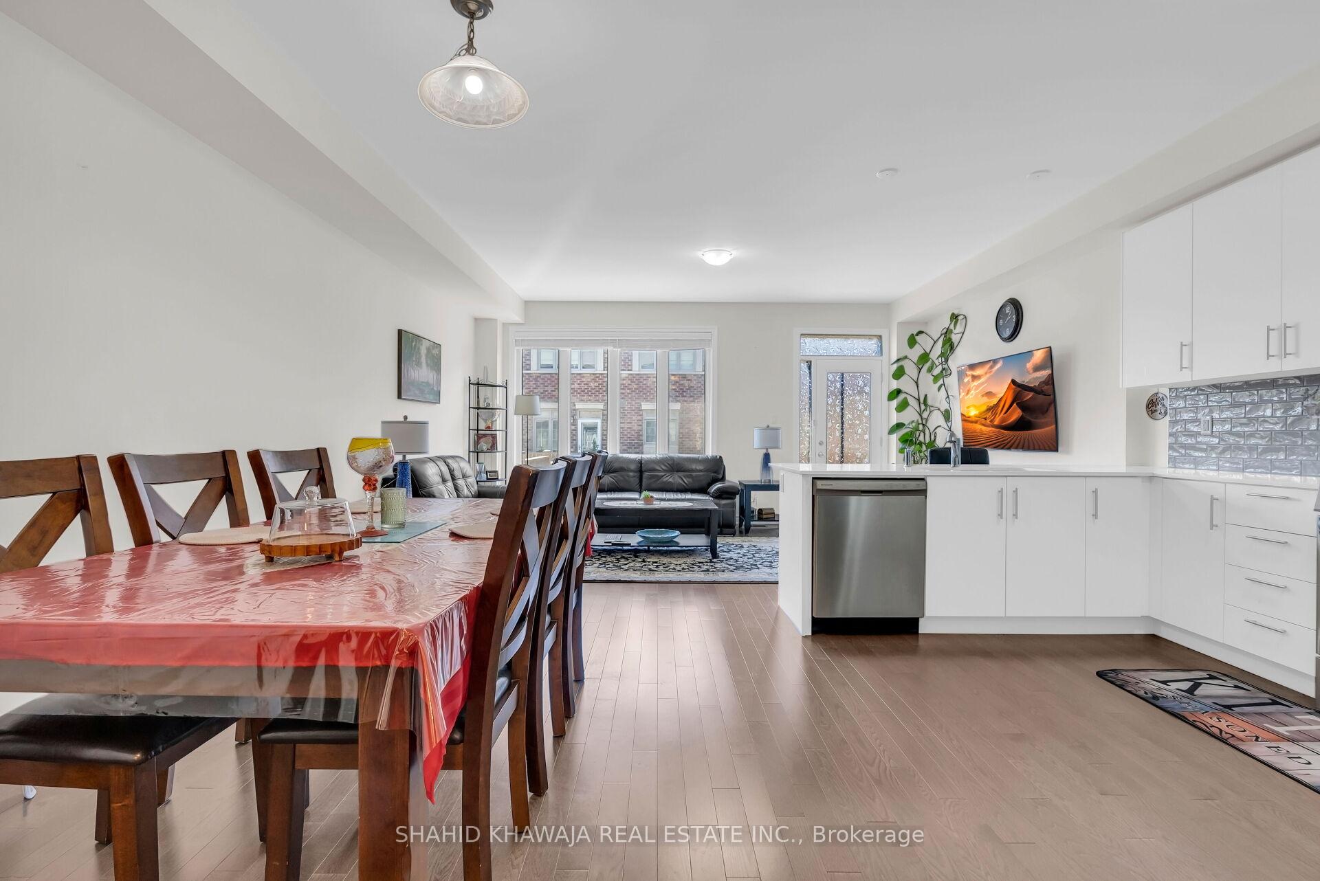 Photo 6 of 1157 Restivo Lane, Milton, Ford — HOMEH