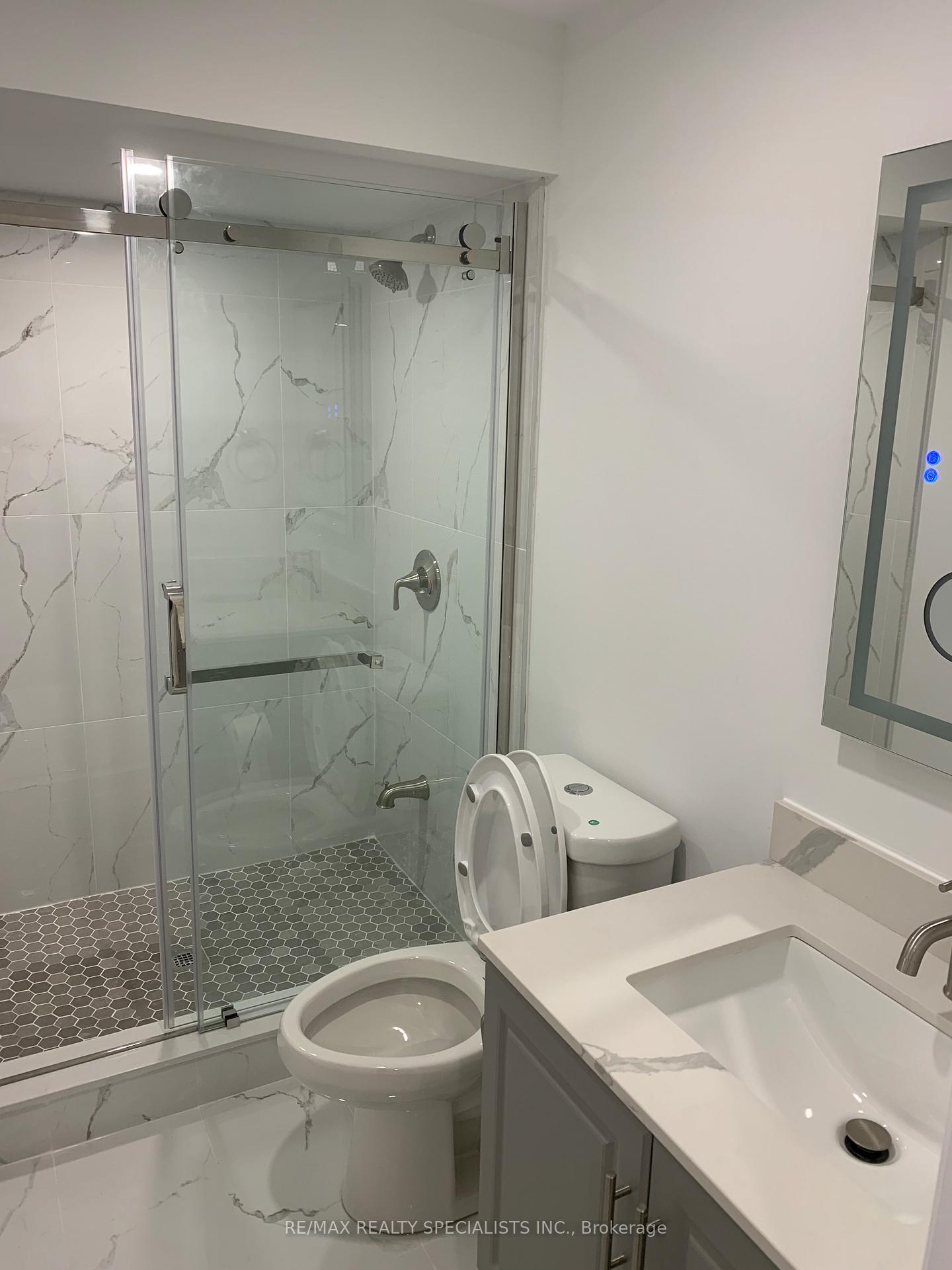 Photo 8 of Unit Bsmt, 6 Faust Ridge, Vaughan, Kleinburg — HOMEH