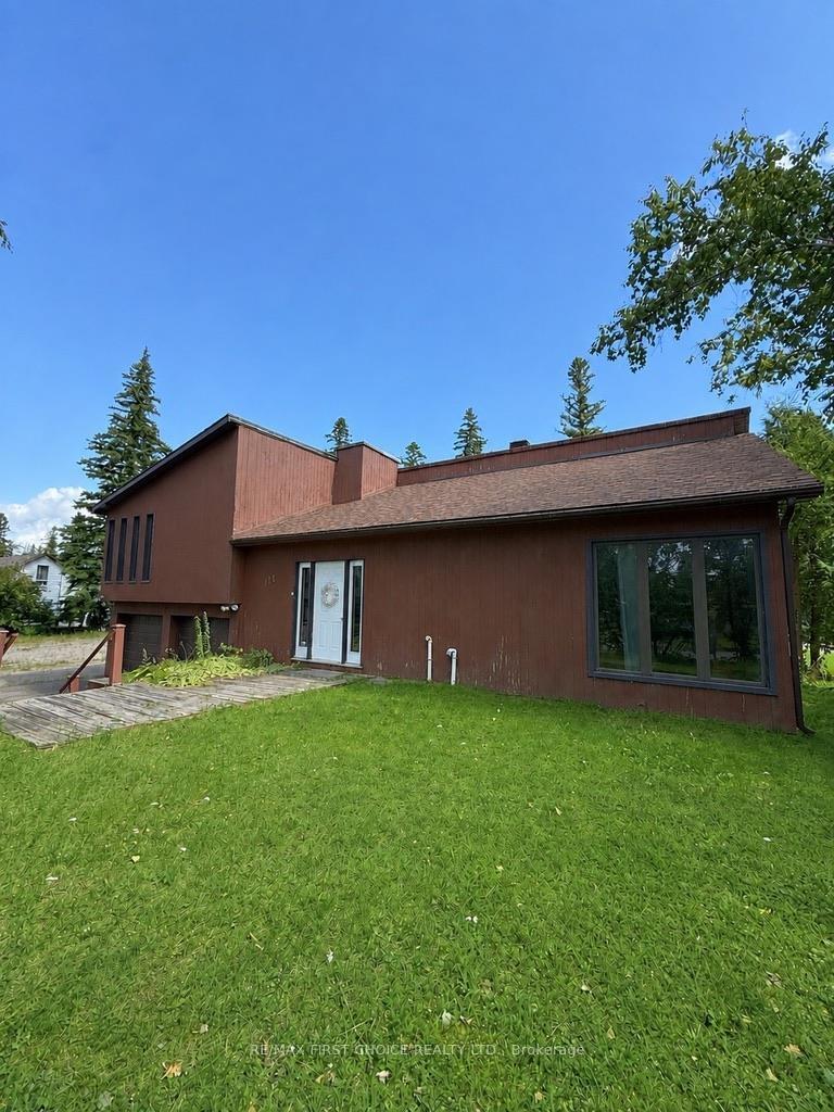Photo 2 of 109-111 Hillcrest Road, Greenstone, TB-96 — HOMEH
