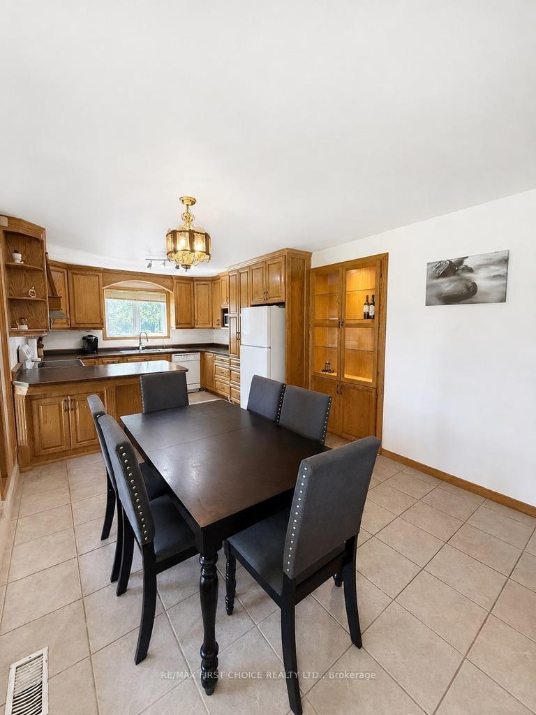 Photo 6 of 109-111 Hillcrest Road, Greenstone, TB-96 — HOMEH