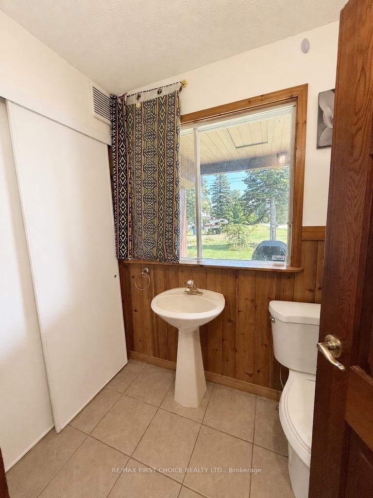 Photo 9 of 109-111 Hillcrest Road, Greenstone, TB-96 — HOMEH