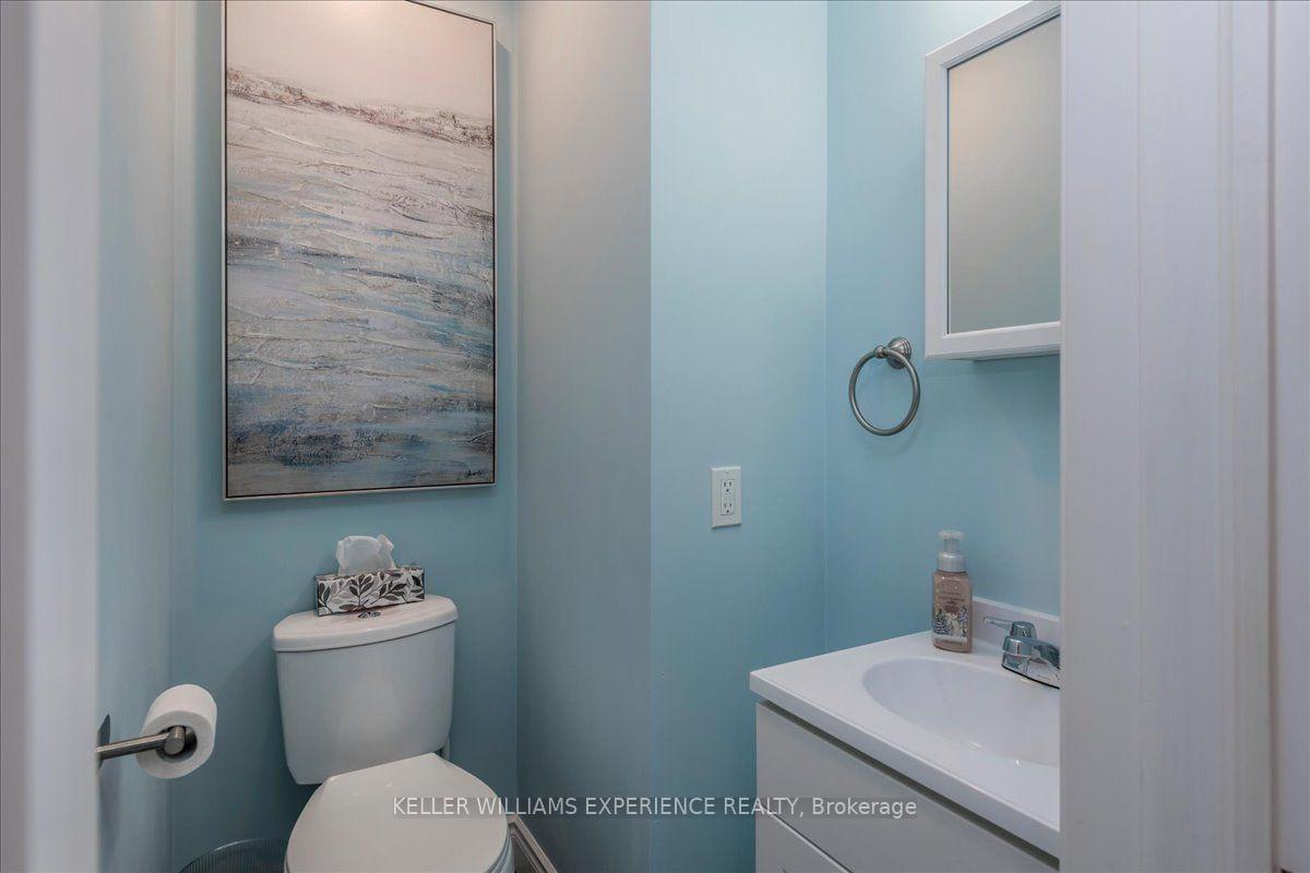 Photo 13 of 10 Sunset Place, Barrie, Holly — HOMEH