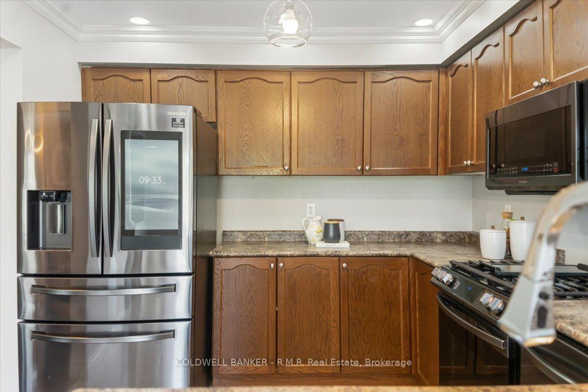 Photo 15 of 45 Angier Crescent, Ajax, South East — HOMEH