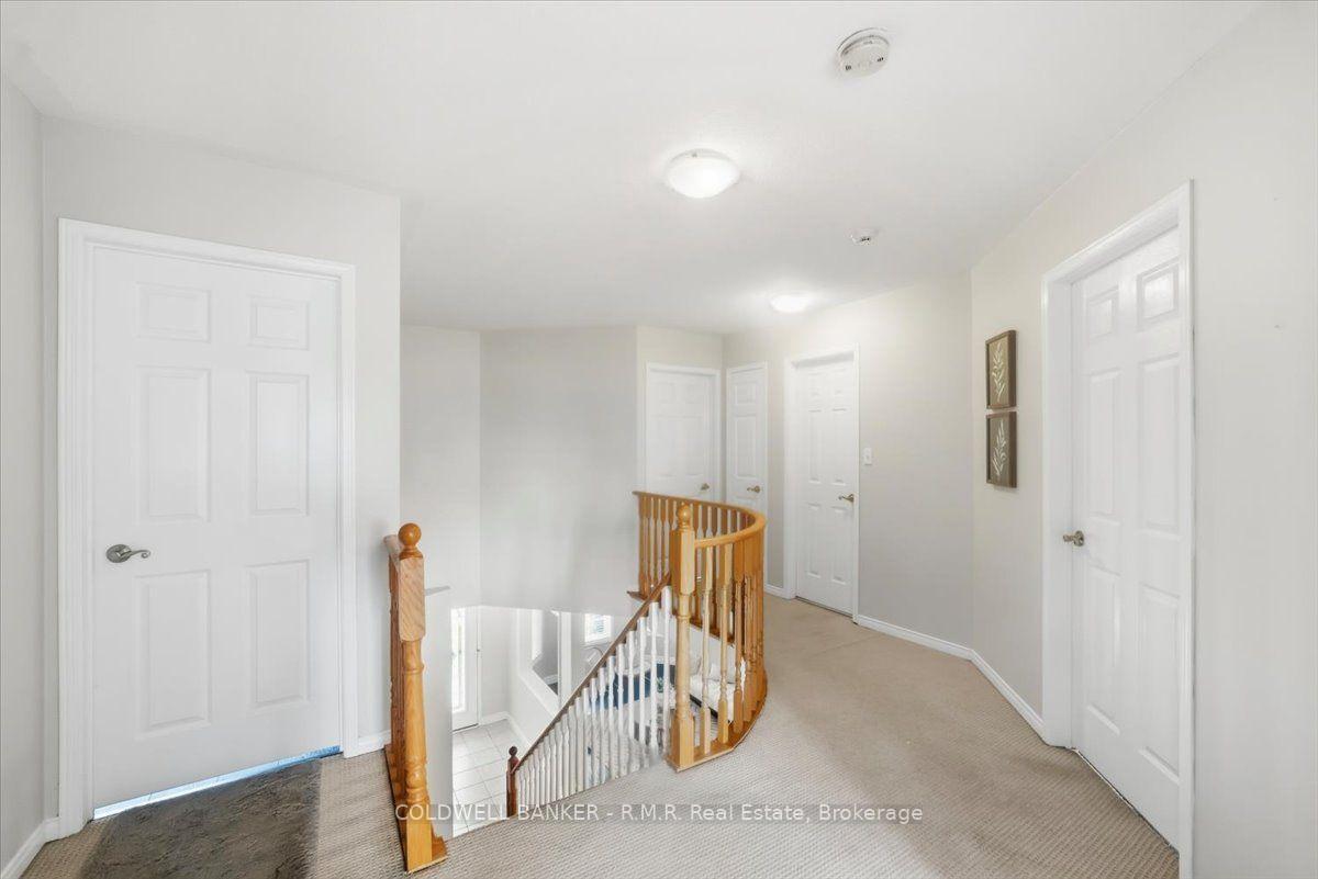 Photo 24 of 45 Angier Crescent, Ajax, South East — HOMEH