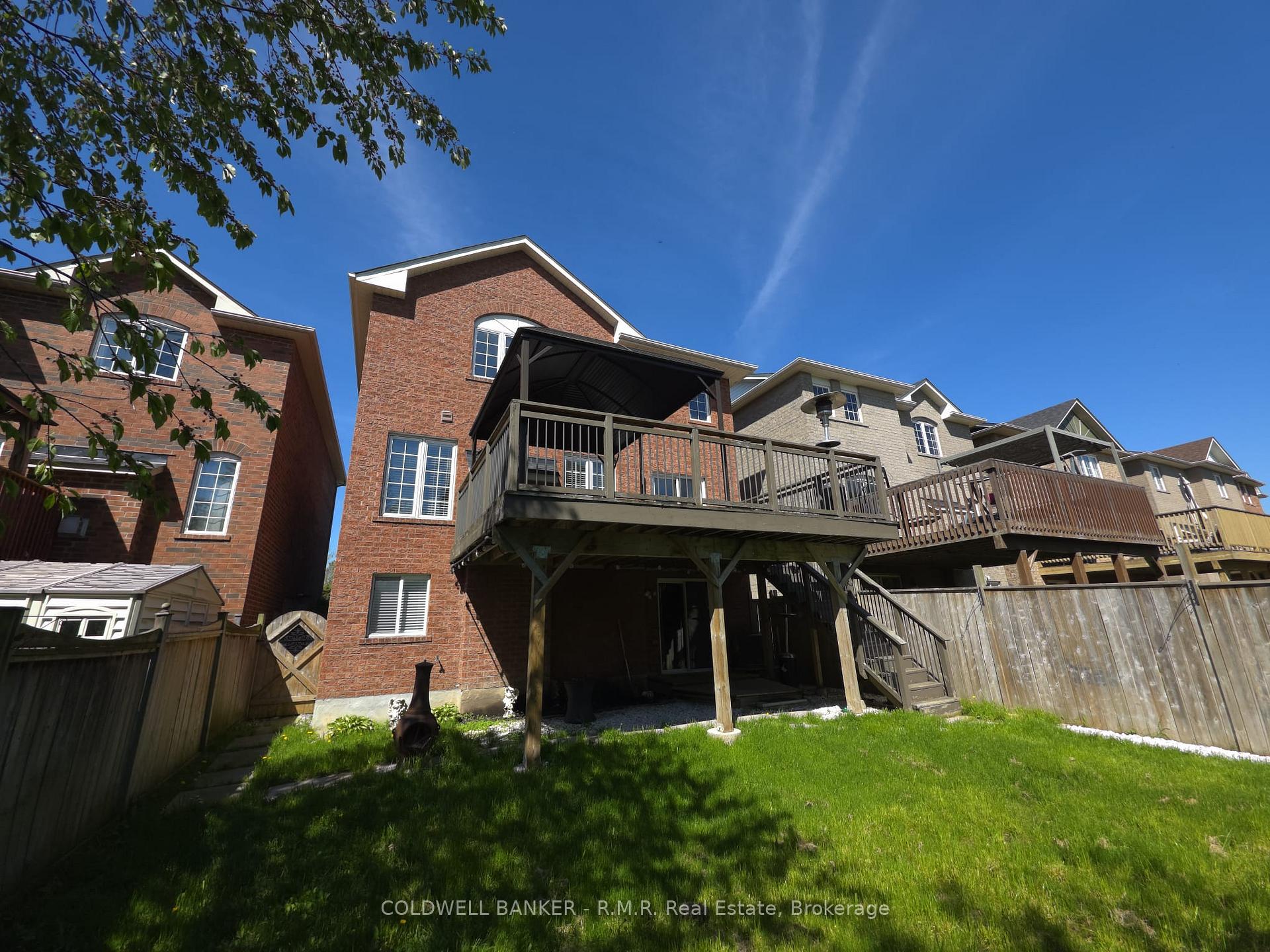 Photo 36 of 45 Angier Crescent, Ajax, South East — HOMEH