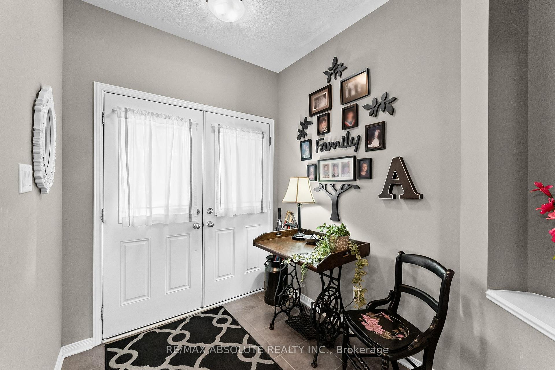 Photo 5 of 189 Edey Street, Arnprior, Arnprior — HOMEH
