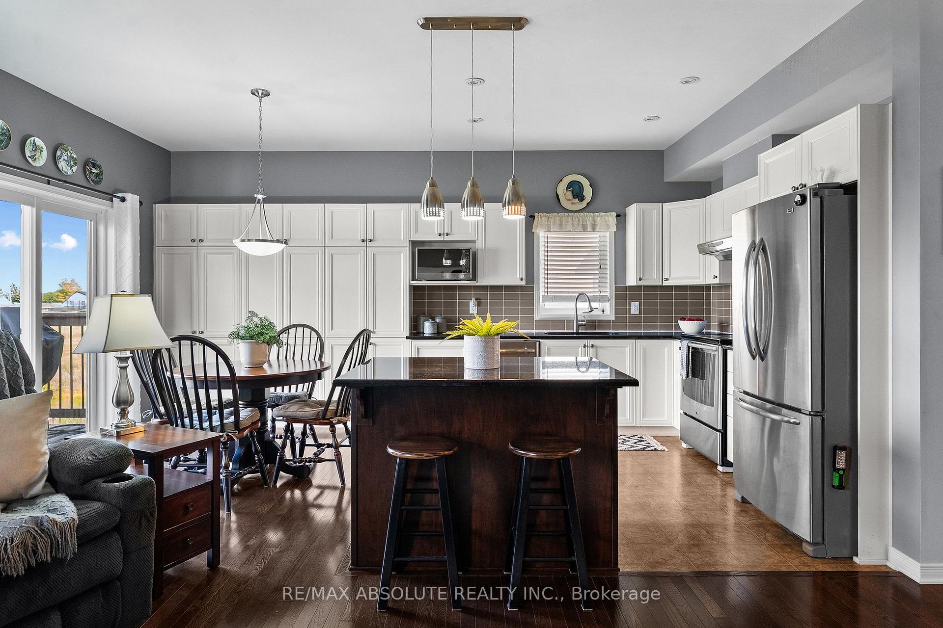 Photo 13 of 189 Edey Street, Arnprior, Arnprior — HOMEH