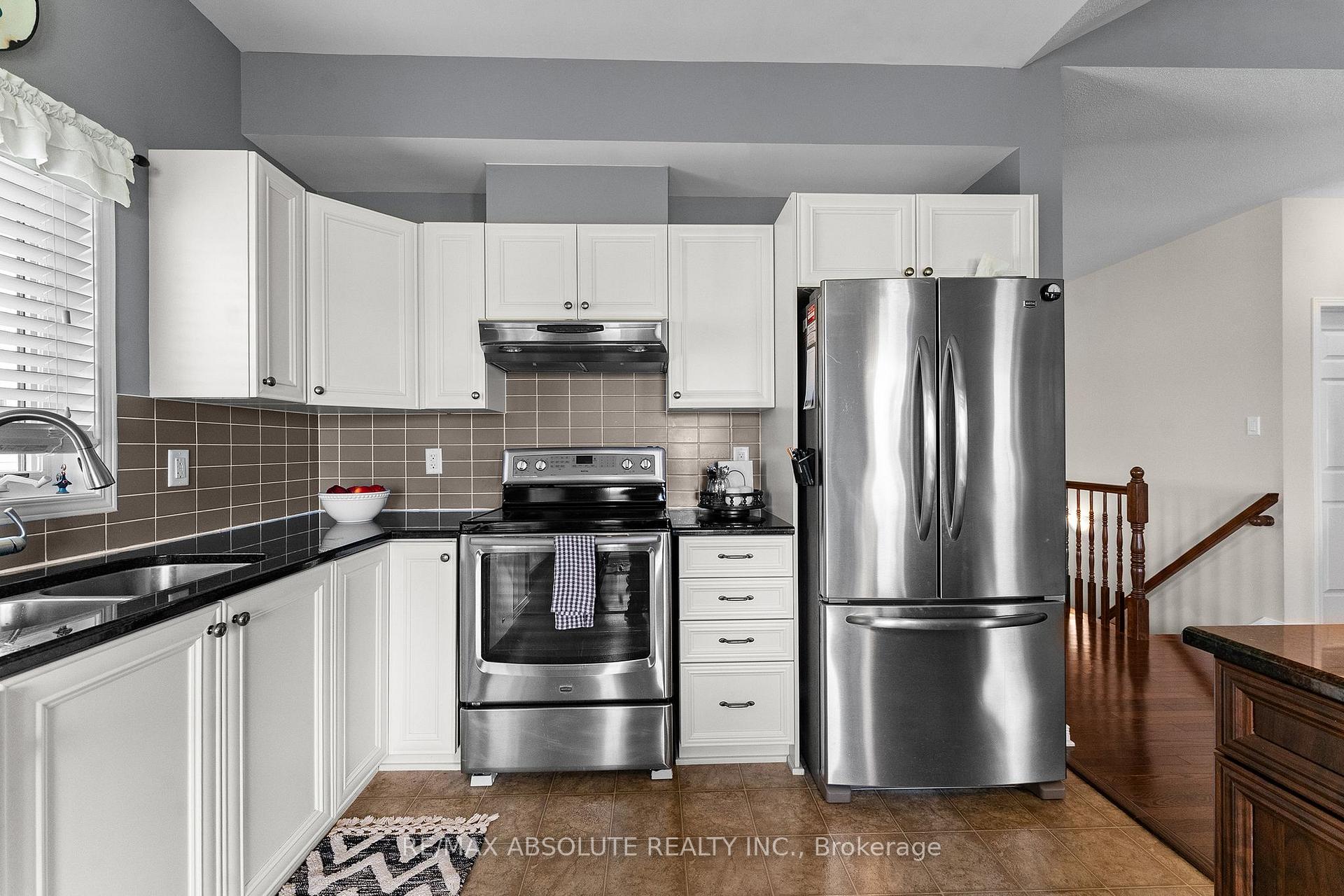 Photo 16 of 189 Edey Street, Arnprior, Arnprior — HOMEH