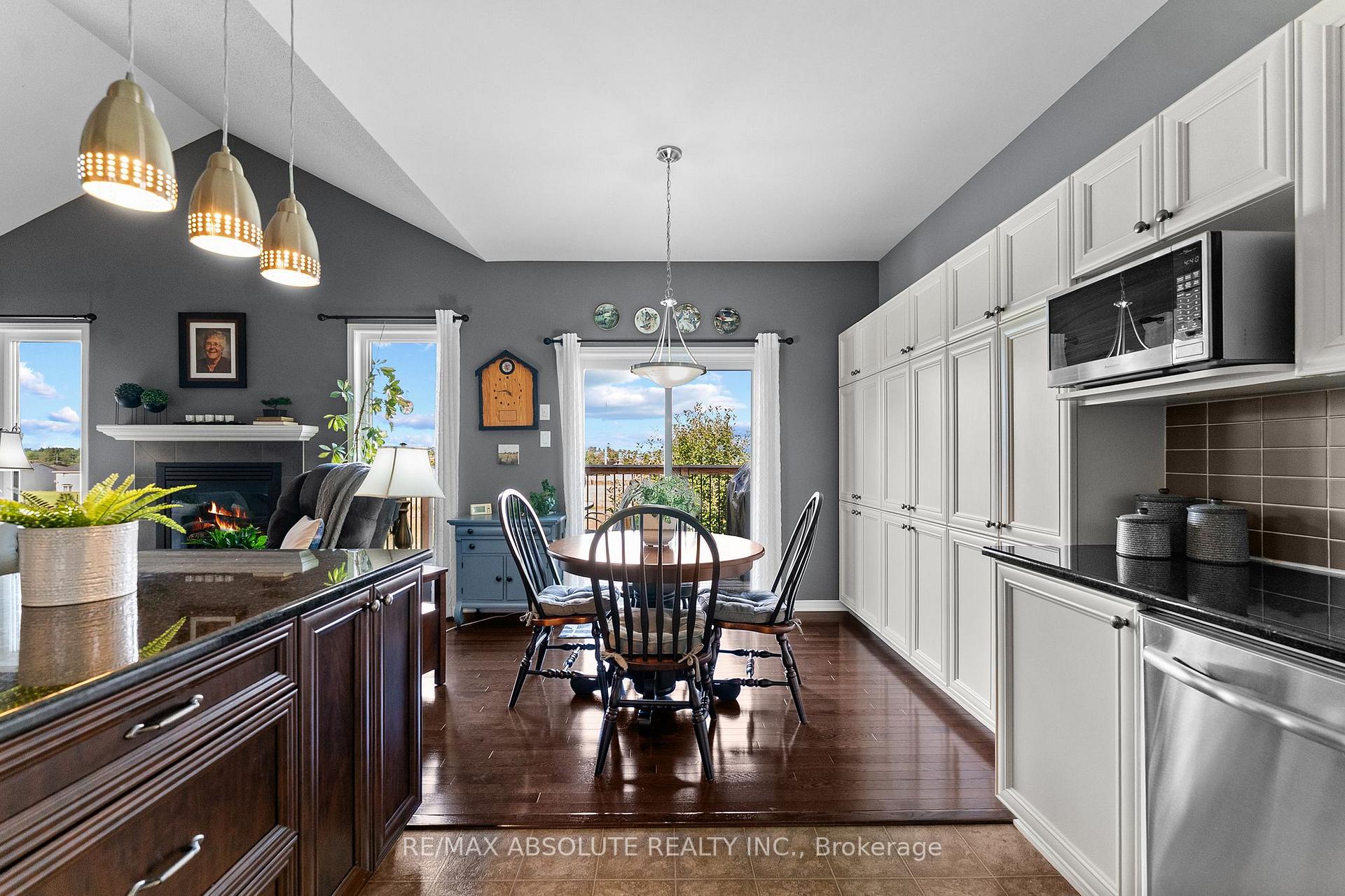 Photo 19 of 189 Edey Street, Arnprior, Arnprior — HOMEH