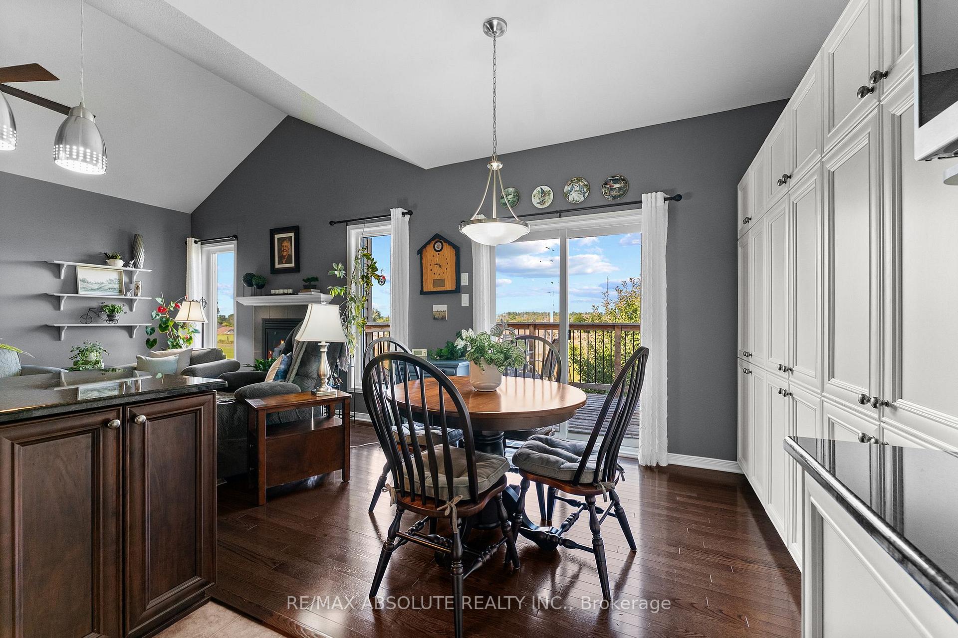Photo 20 of 189 Edey Street, Arnprior, Arnprior — HOMEH