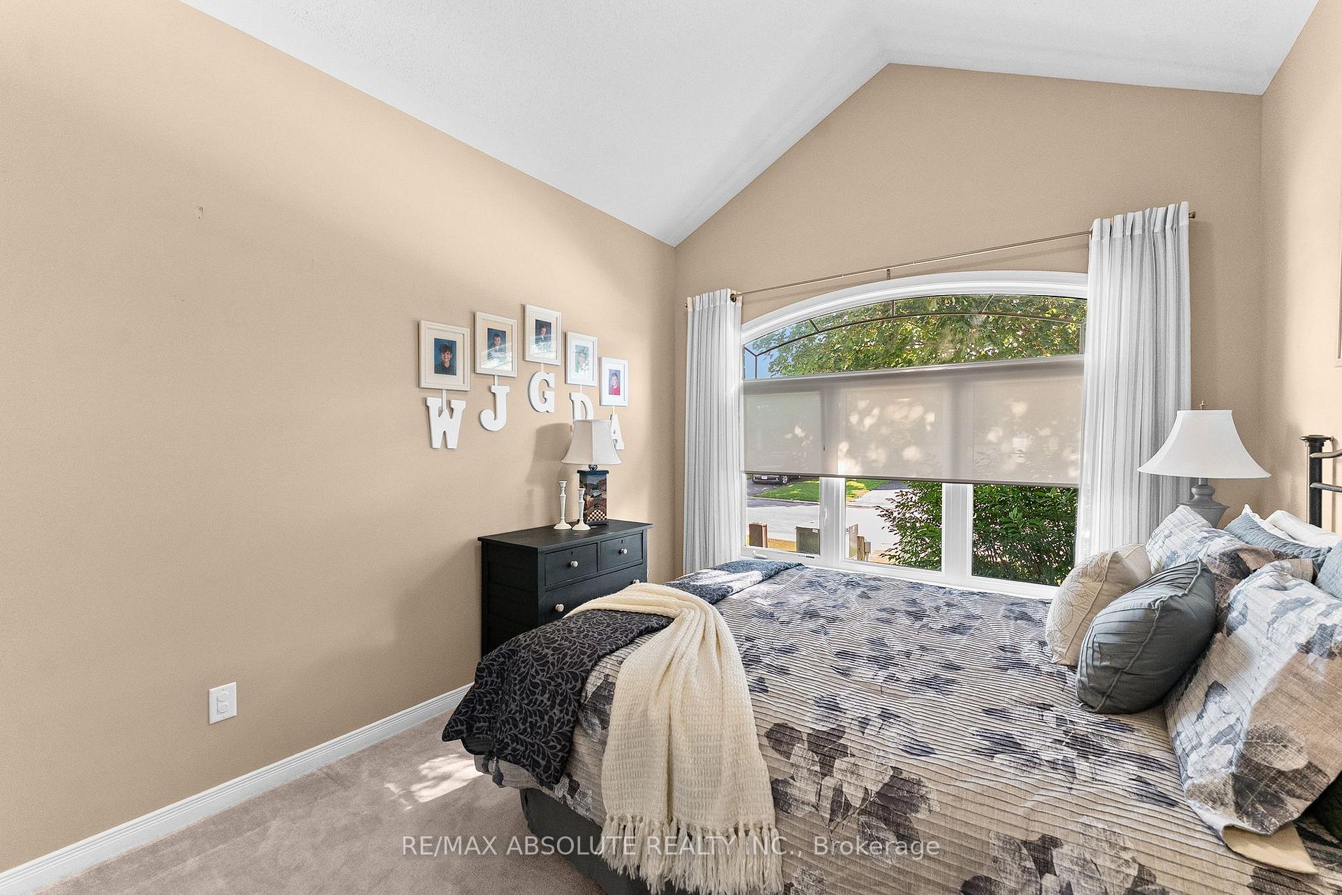 Photo 25 of 189 Edey Street, Arnprior, Arnprior — HOMEH