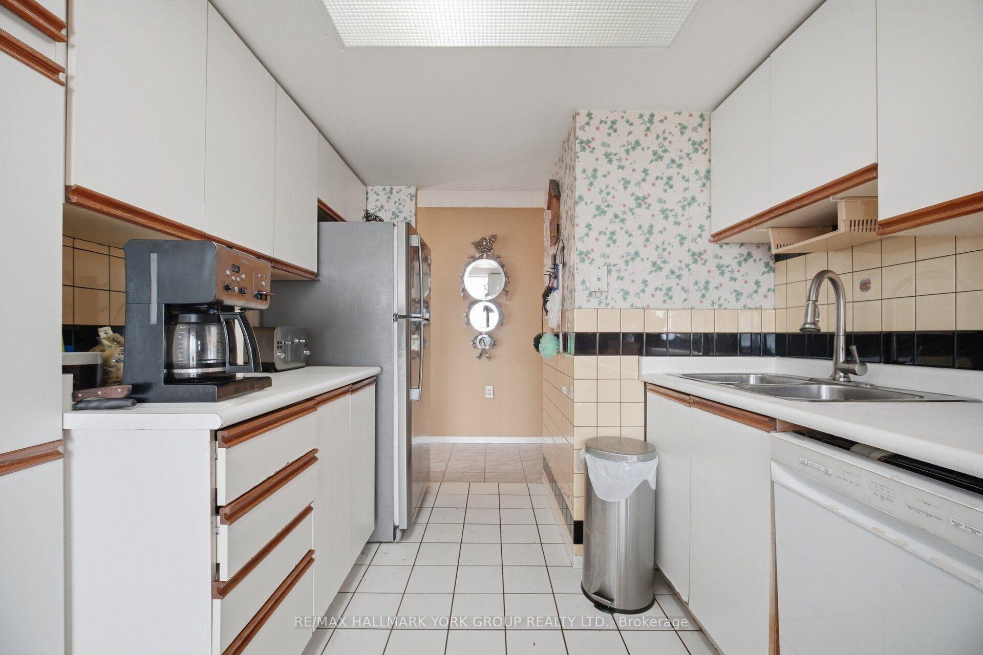Photo 21 of Unit 1406, 600 Rexdale Boulevard, Etobicoke, West Humber-Clairville — HOMEH