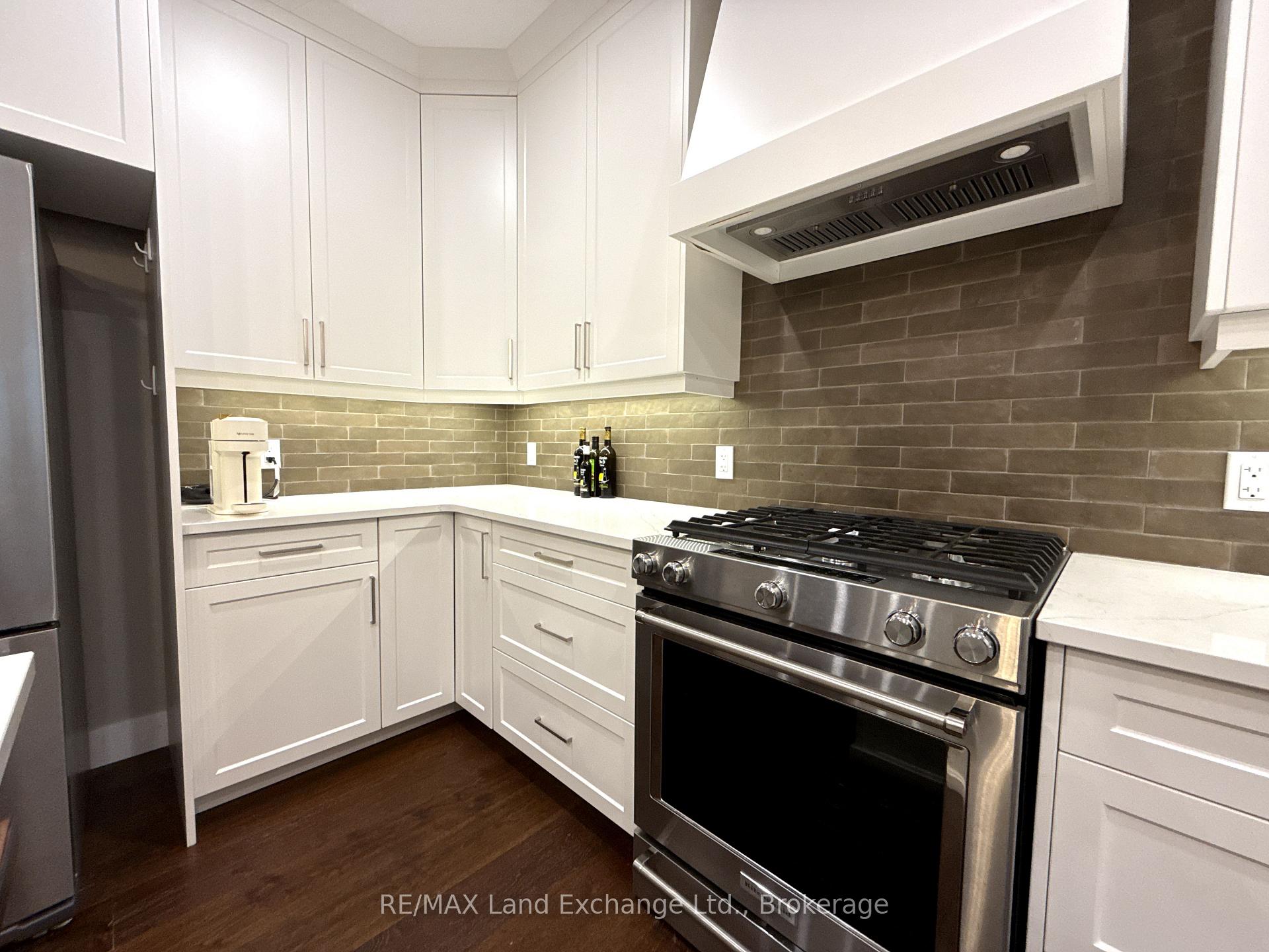 Photo 10 of 23 Mctavish Crescent, Huron-Kinloss — HOMEH