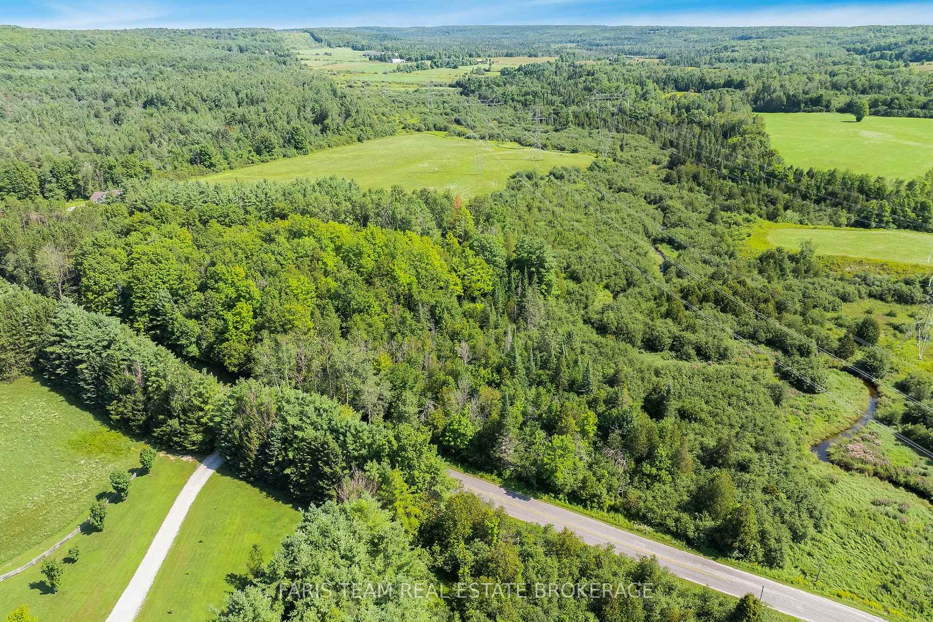 Photo 5 of 5609 Line 4 N, Oro-Medonte, Rural Oro-Medonte — HOMEH