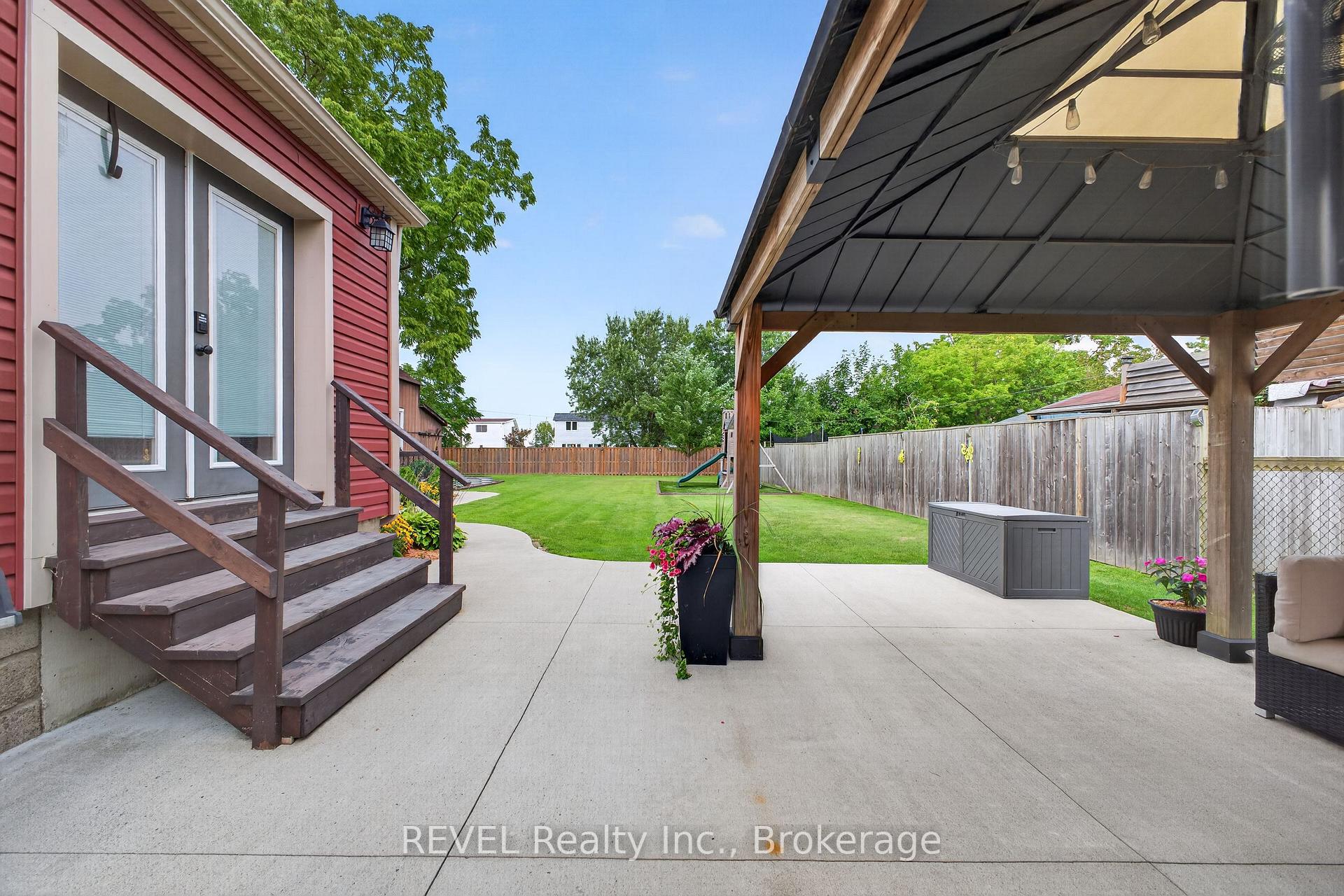 Photo 26 of 312 Phipps Street, Fort Erie, Central — HOMEH