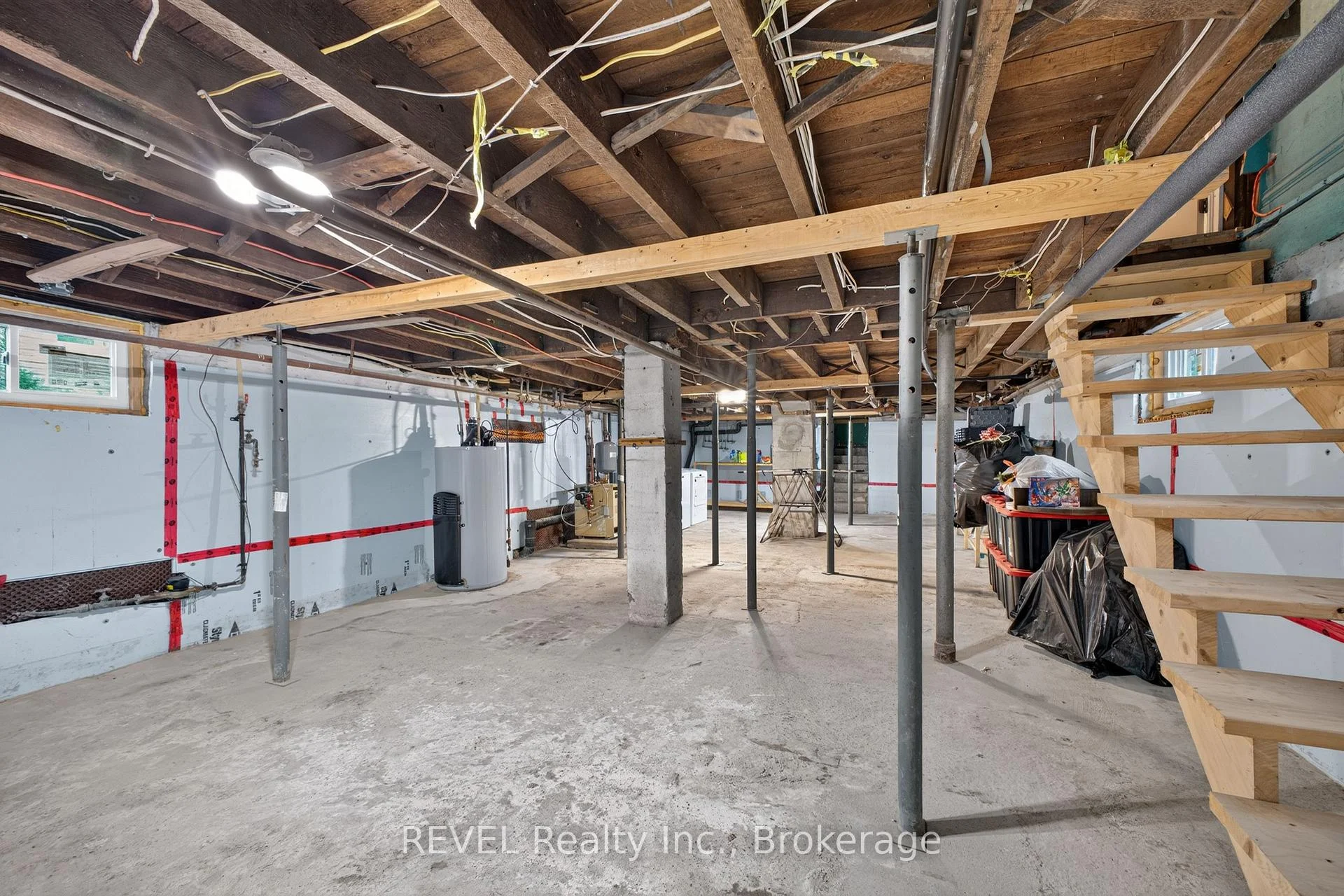 Photo 23 of 312 Phipps Street, Fort Erie, Central — HOMEH
