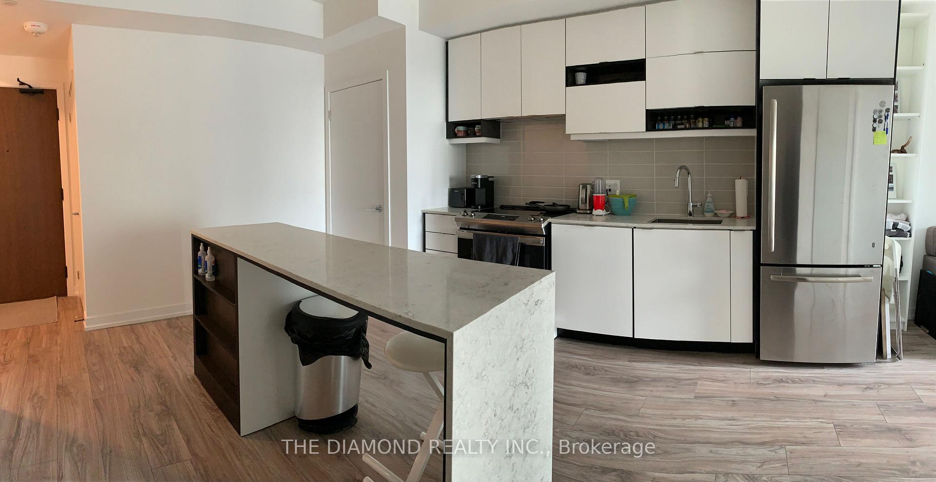 Photo 3 of Unit 2711, 4065 Confederation Parkway, Mississauga, City Centre — HOMEH