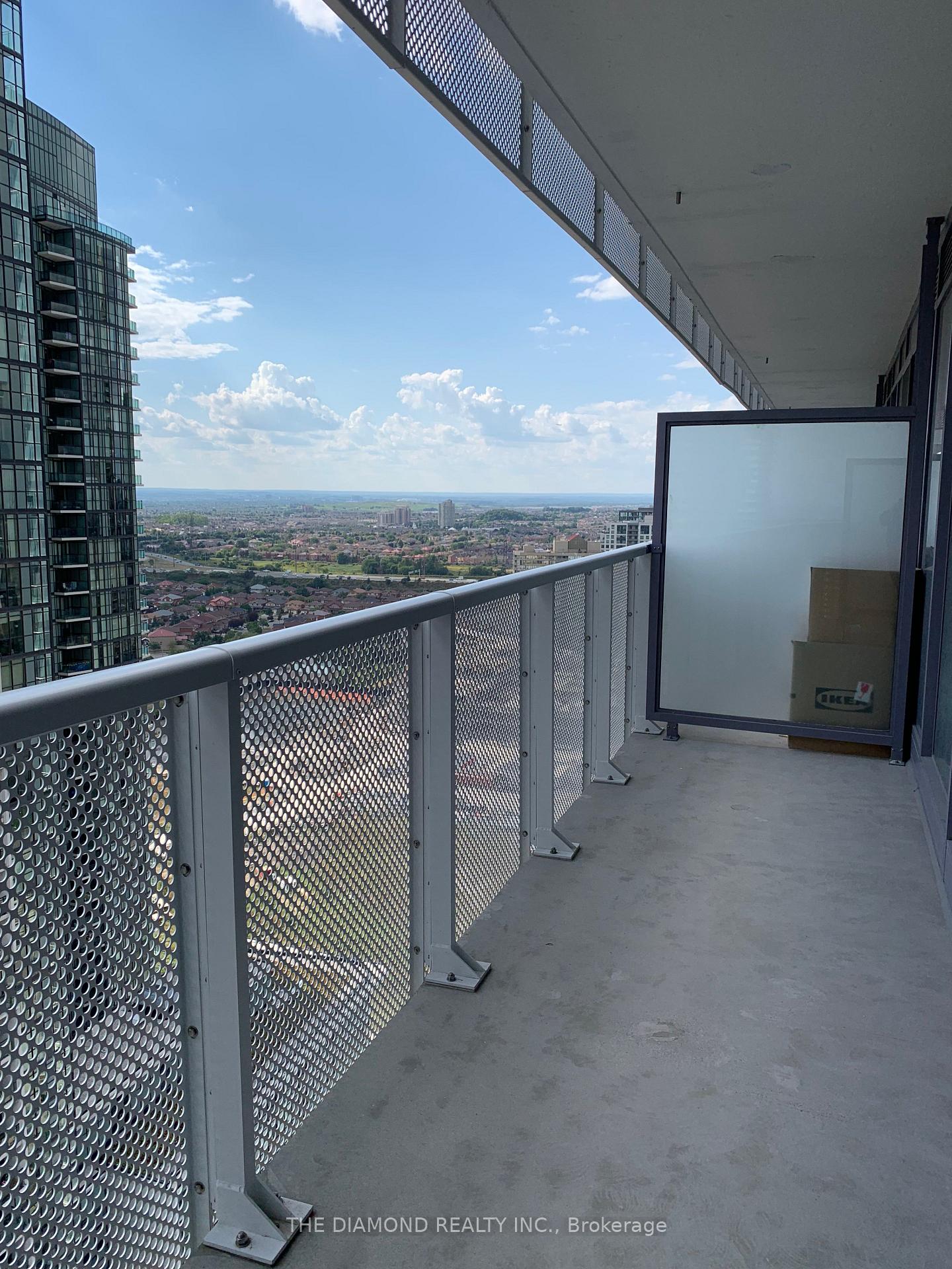 Photo 9 of Unit 2711, 4065 Confederation Parkway, Mississauga, City Centre — HOMEH