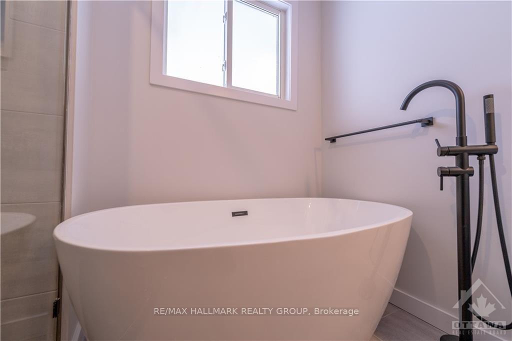 Photo 7 of 759 Adams Avenue, Ottawa, Elmvale Acres — HOMEH