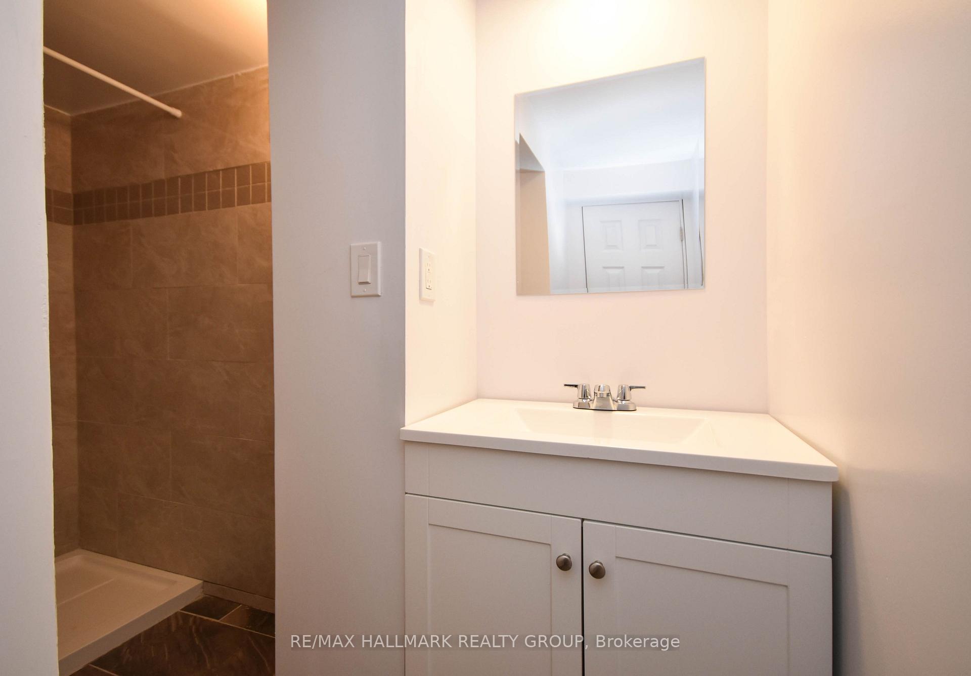 Photo 15 of 759 Adams Avenue, Ottawa, Elmvale Acres — HOMEH