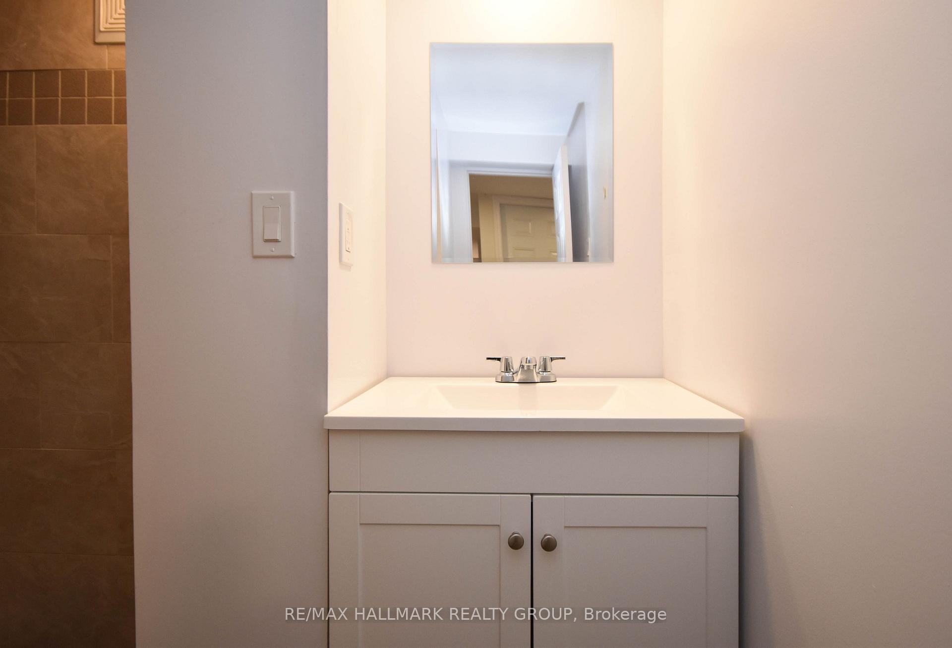 Photo 16 of 759 Adams Avenue, Ottawa, Elmvale Acres — HOMEH