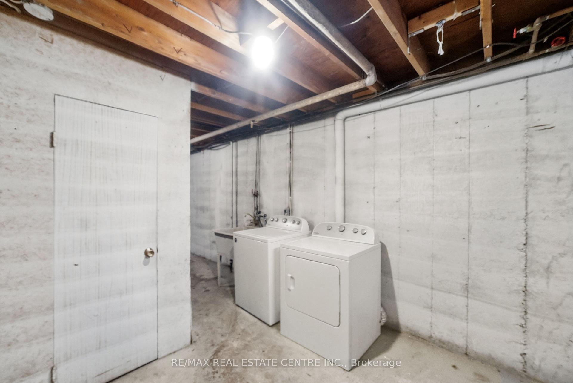 Photo 28 of Unit 10, 76 Borden Parkway, Kitchener, King East — HOMEH