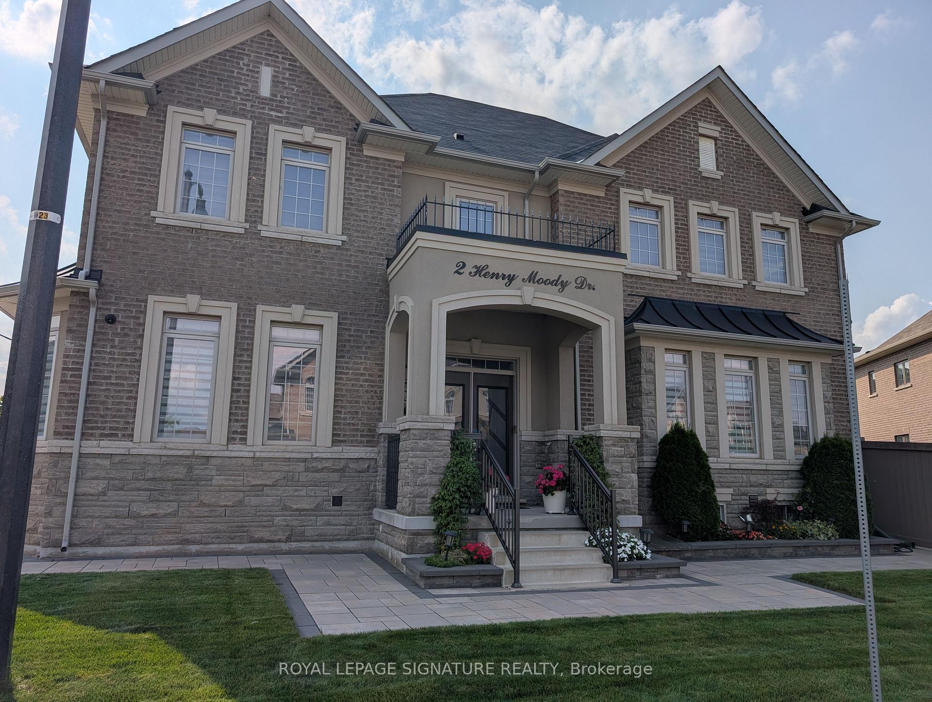 Photo 15 of 2 Henry Moody Street, Brampton, Northwest Brampton — HOMEH