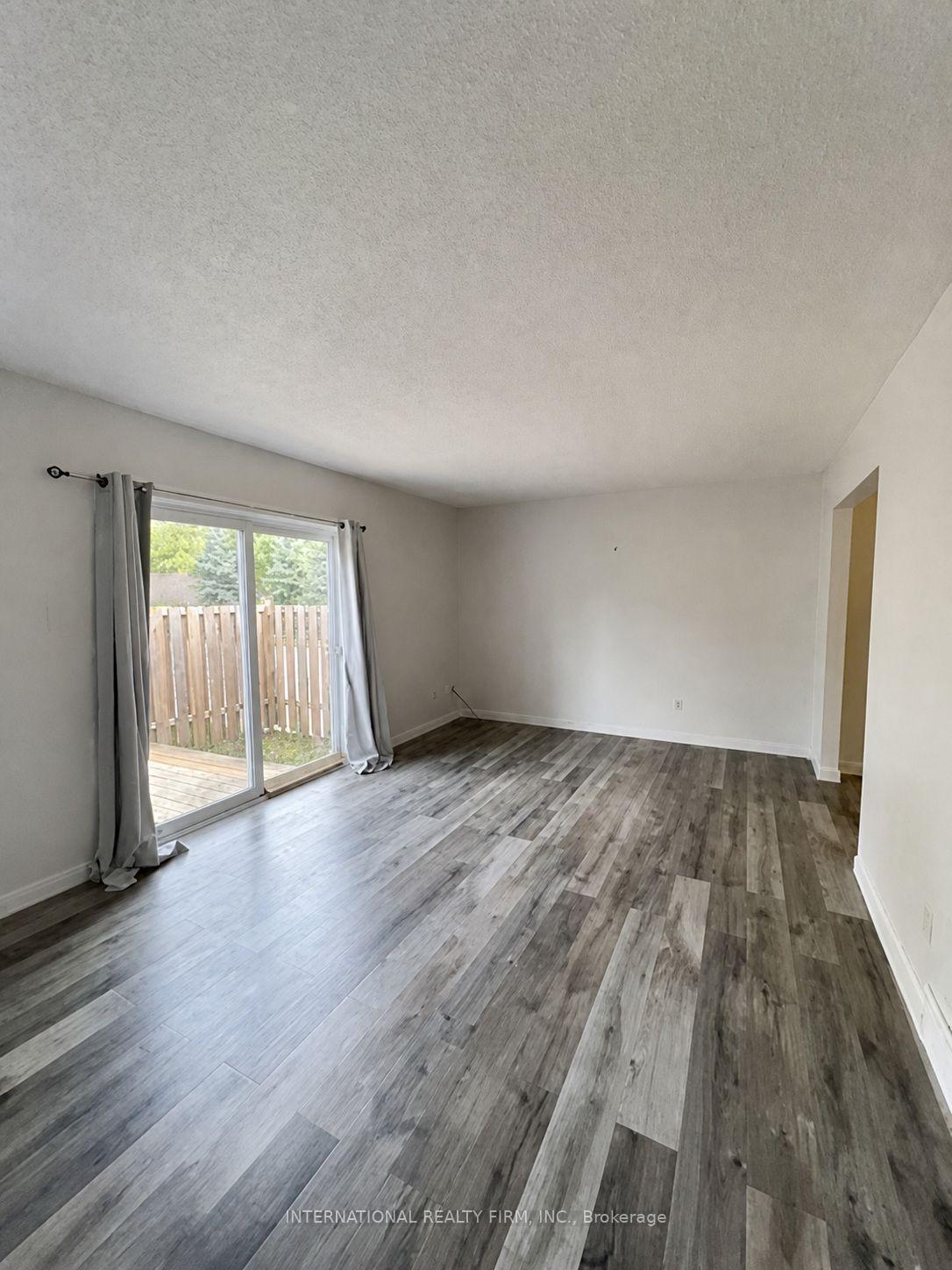 Photo 2 of Unit 8, 470 Second Street, London, East H — HOMEH