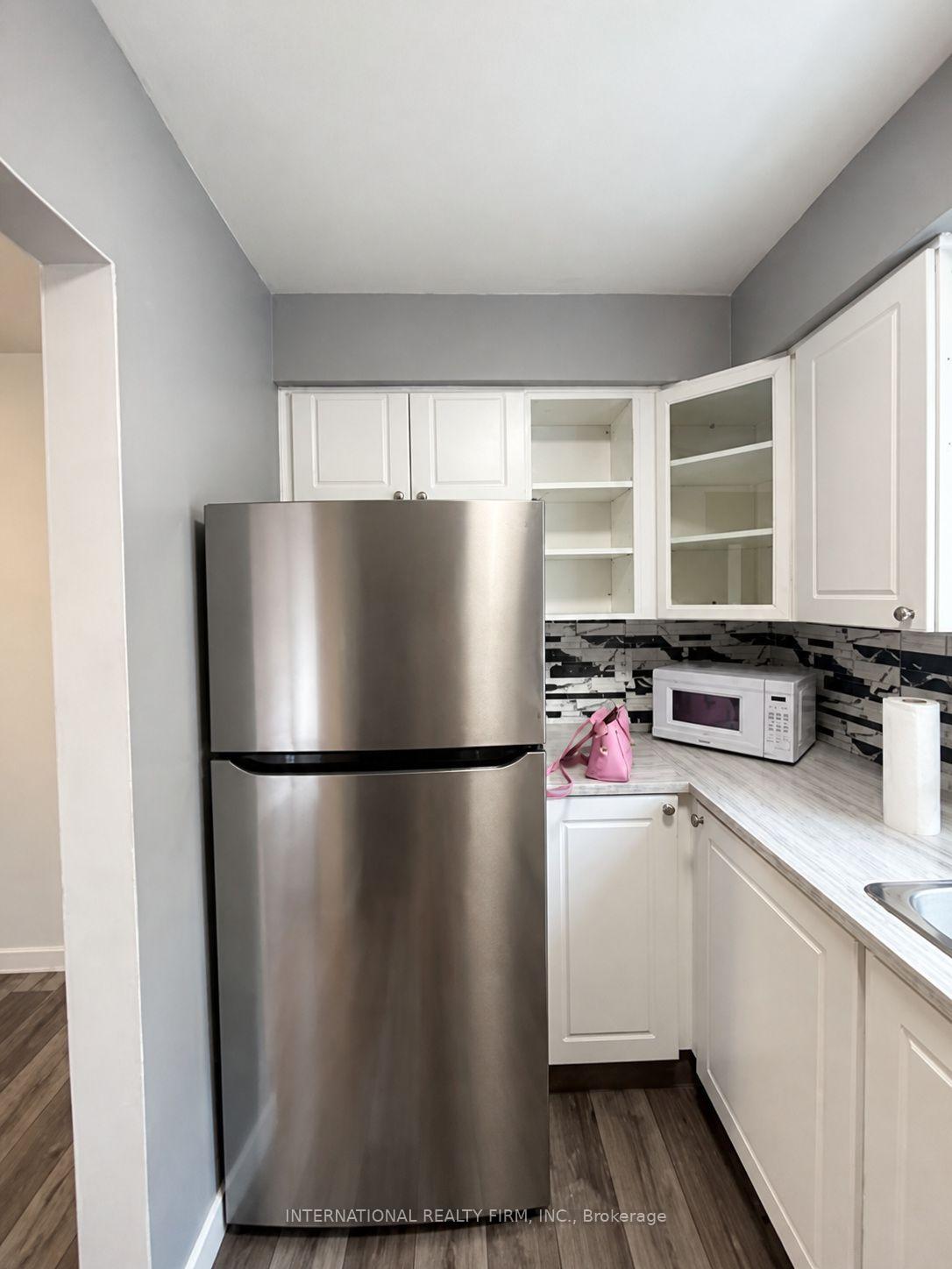 Photo 4 of Unit 8, 470 Second Street, London, East H — HOMEH