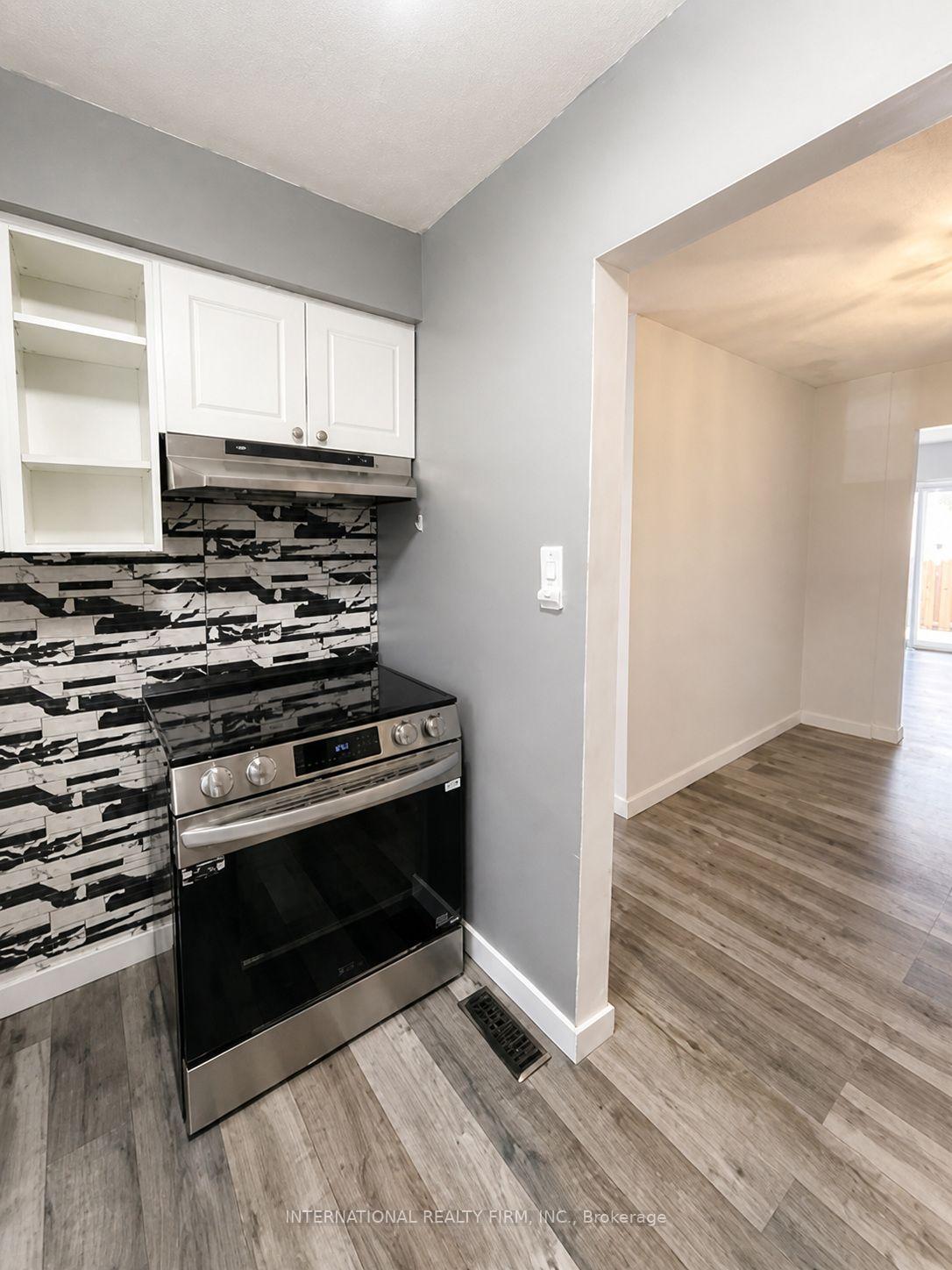 Photo 5 of Unit 8, 470 Second Street, London, East H — HOMEH