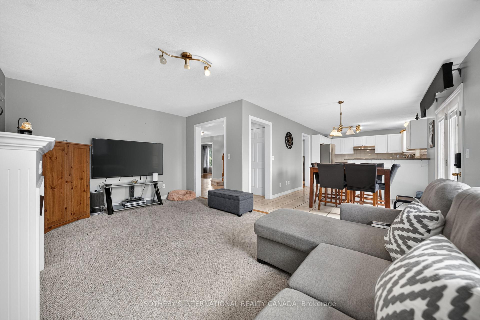Photo 15 of 112 Lilywood Drive, Cambridge, Little's Corners — HOMEH