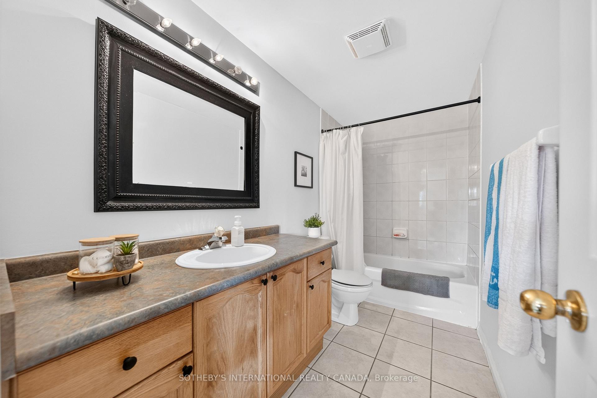 Photo 28 of 112 Lilywood Drive, Cambridge, Little's Corners — HOMEH
