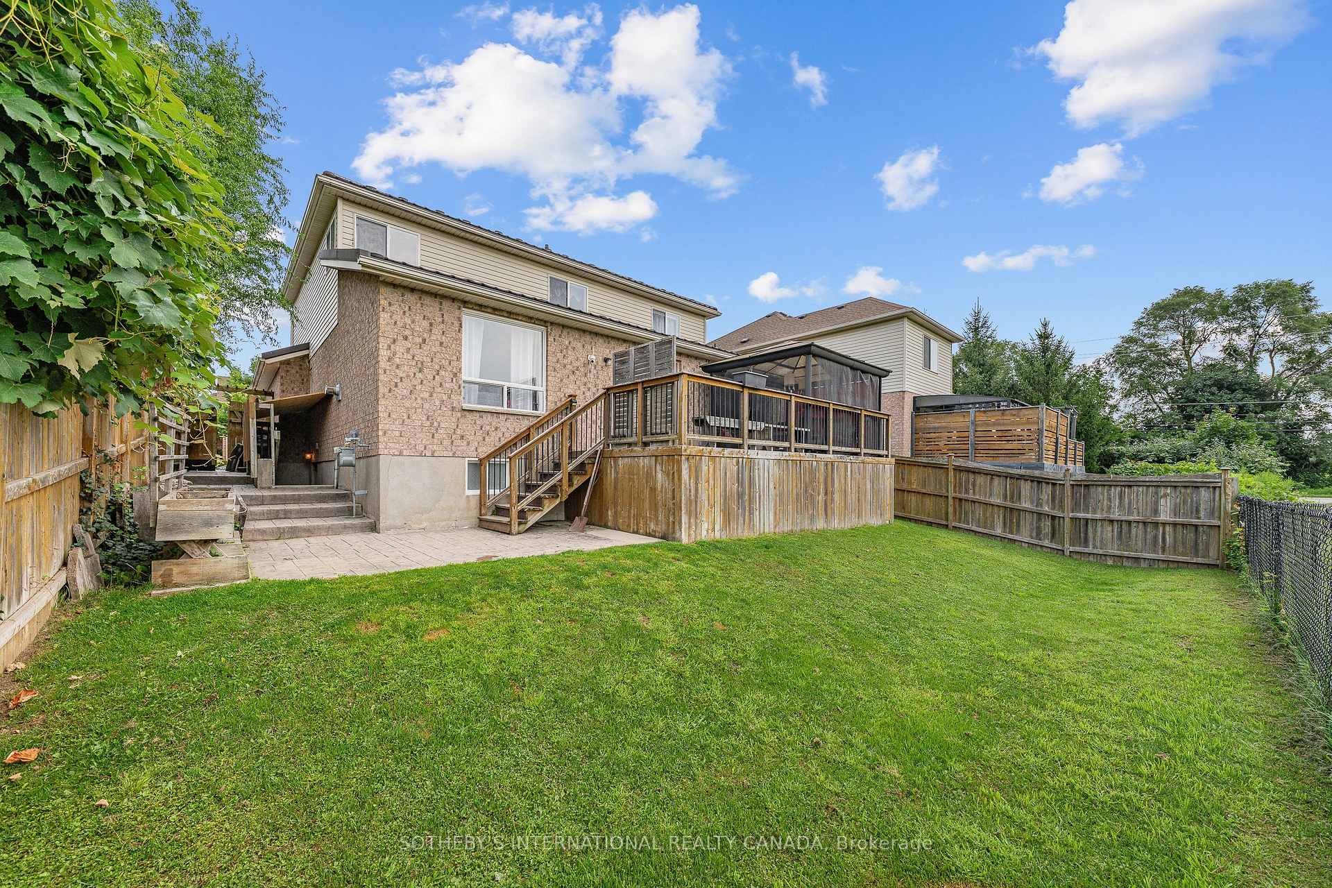 Photo 37 of 112 Lilywood Drive, Cambridge, Little's Corners — HOMEH