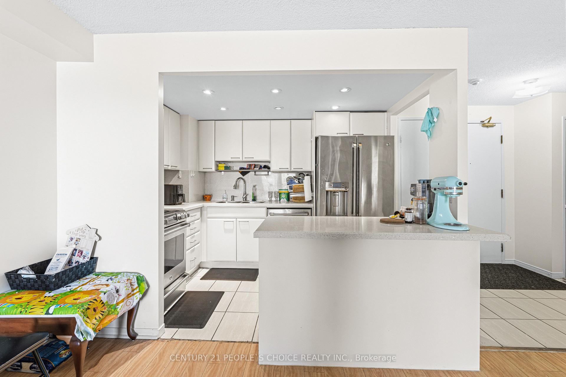 Photo 13 of Unit 1413, 155 Hillcrest Avenue, Mississauga, Cooksville — HOMEH
