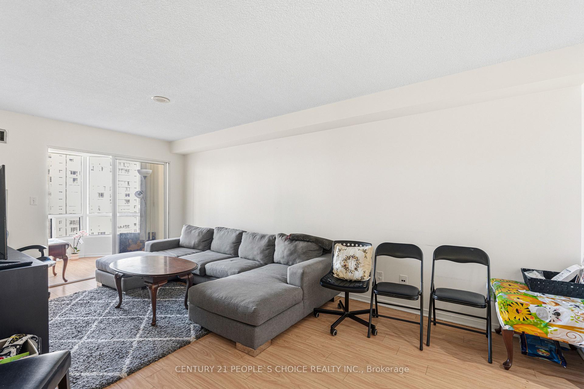 Photo 18 of Unit 1413, 155 Hillcrest Avenue, Mississauga, Cooksville — HOMEH