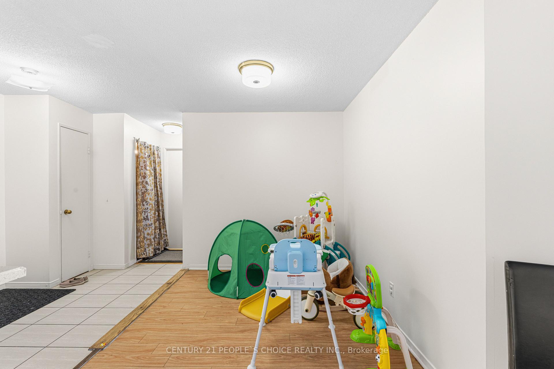 Photo 22 of Unit 1413, 155 Hillcrest Avenue, Mississauga, Cooksville — HOMEH