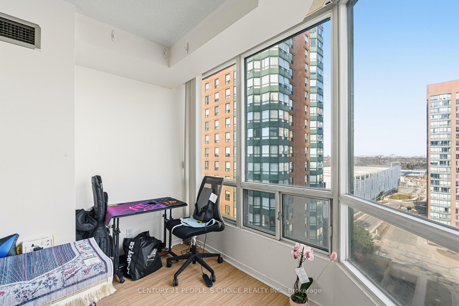Photo 31 of Unit 1413, 155 Hillcrest Avenue, Mississauga, Cooksville — HOMEH