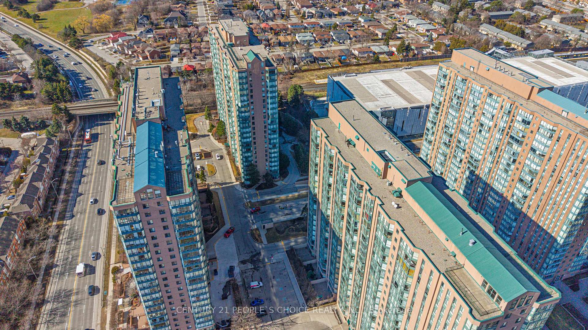 Photo 39 of Unit 1413, 155 Hillcrest Avenue, Mississauga, Cooksville — HOMEH