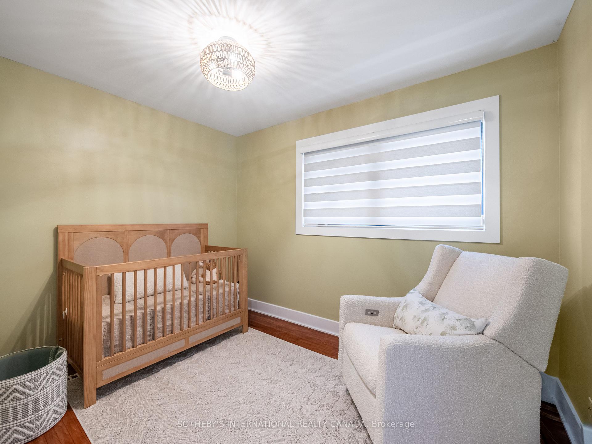 Photo 23 of 17 Sigmont Road, Etobicoke, Eringate-Centennial-West Deane — HOMEH