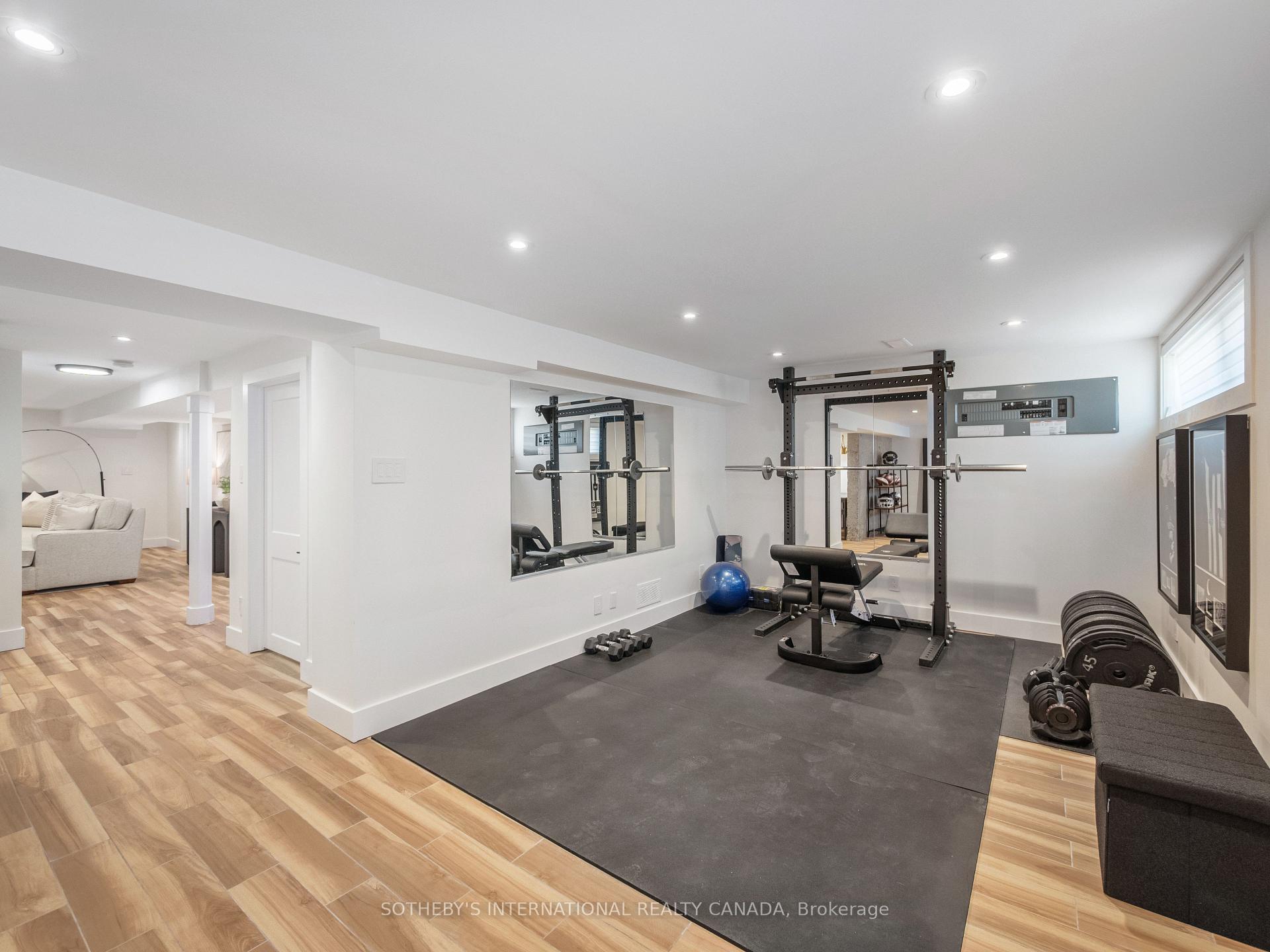 Photo 38 of 17 Sigmont Road, Etobicoke, Eringate-Centennial-West Deane — HOMEH