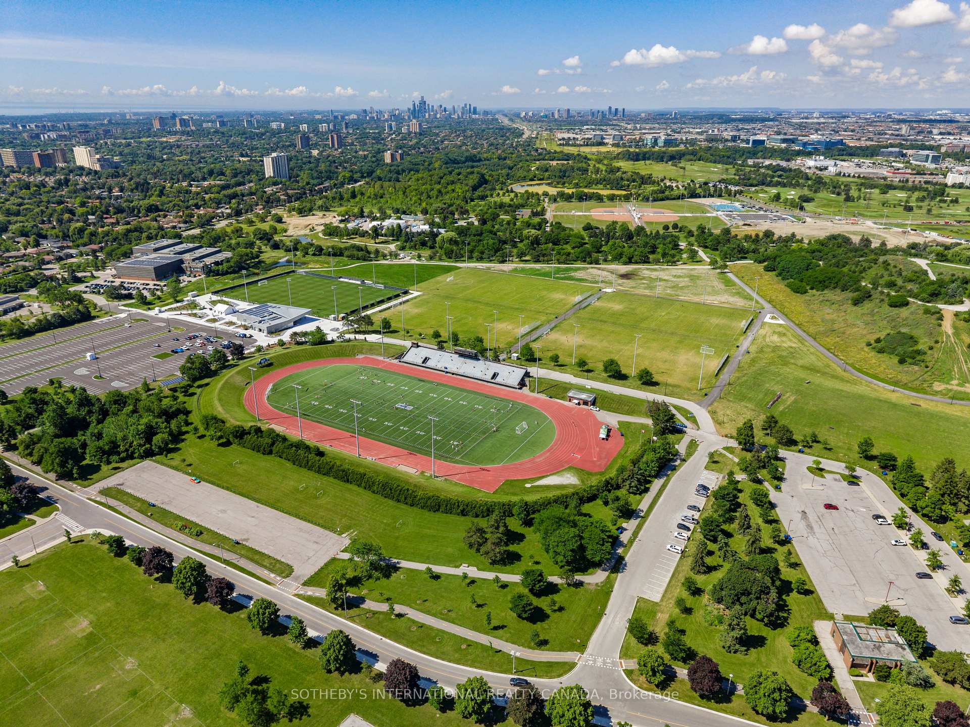 Photo 49 of 17 Sigmont Road, Etobicoke, Eringate-Centennial-West Deane — HOMEH