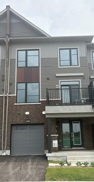 Photo 1 of 1202 Greentree Path, Oshawa, Kedron — HOMEH