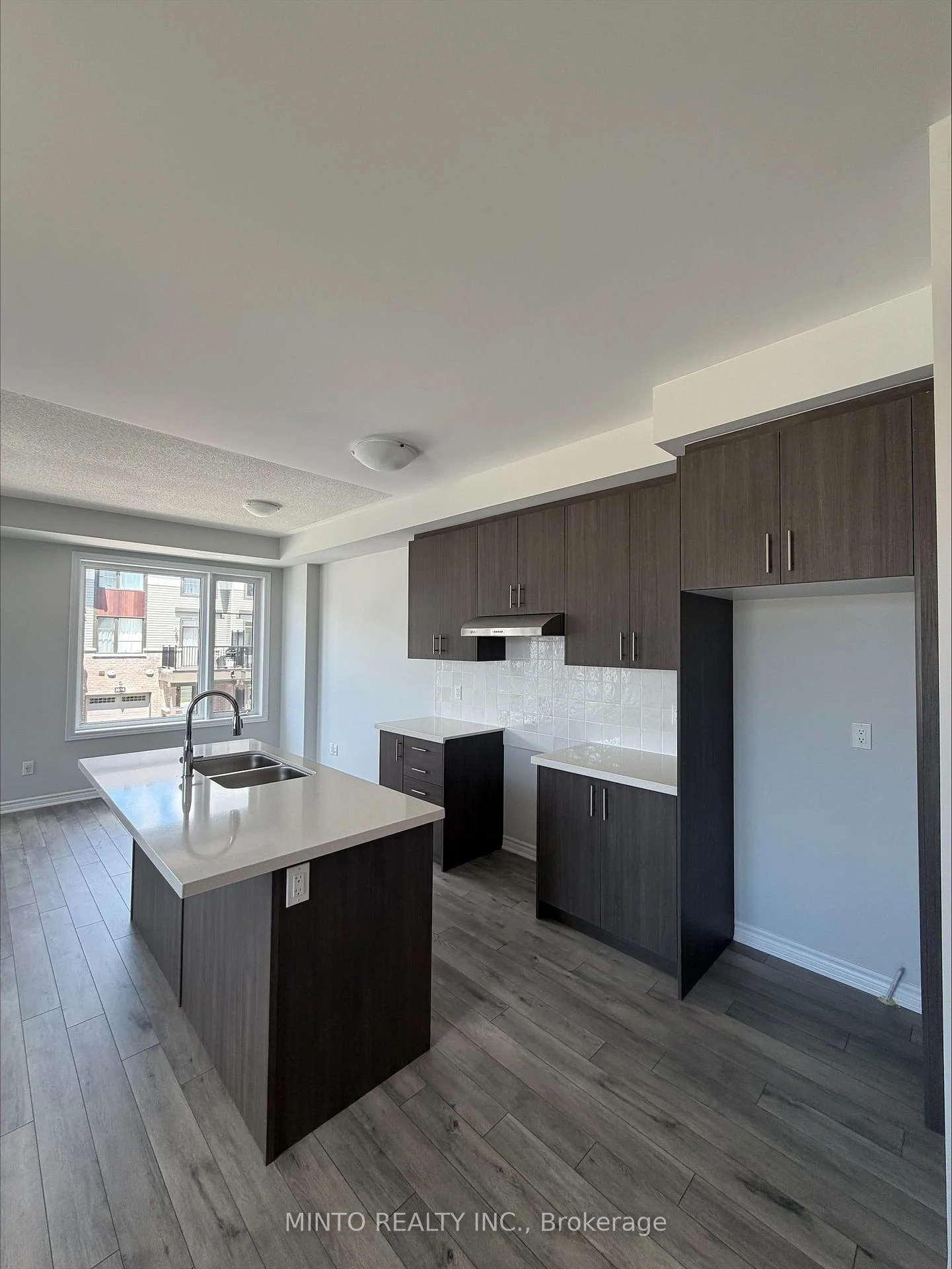 Photo 11 of 1202 Greentree Path, Oshawa, Kedron — HOMEH