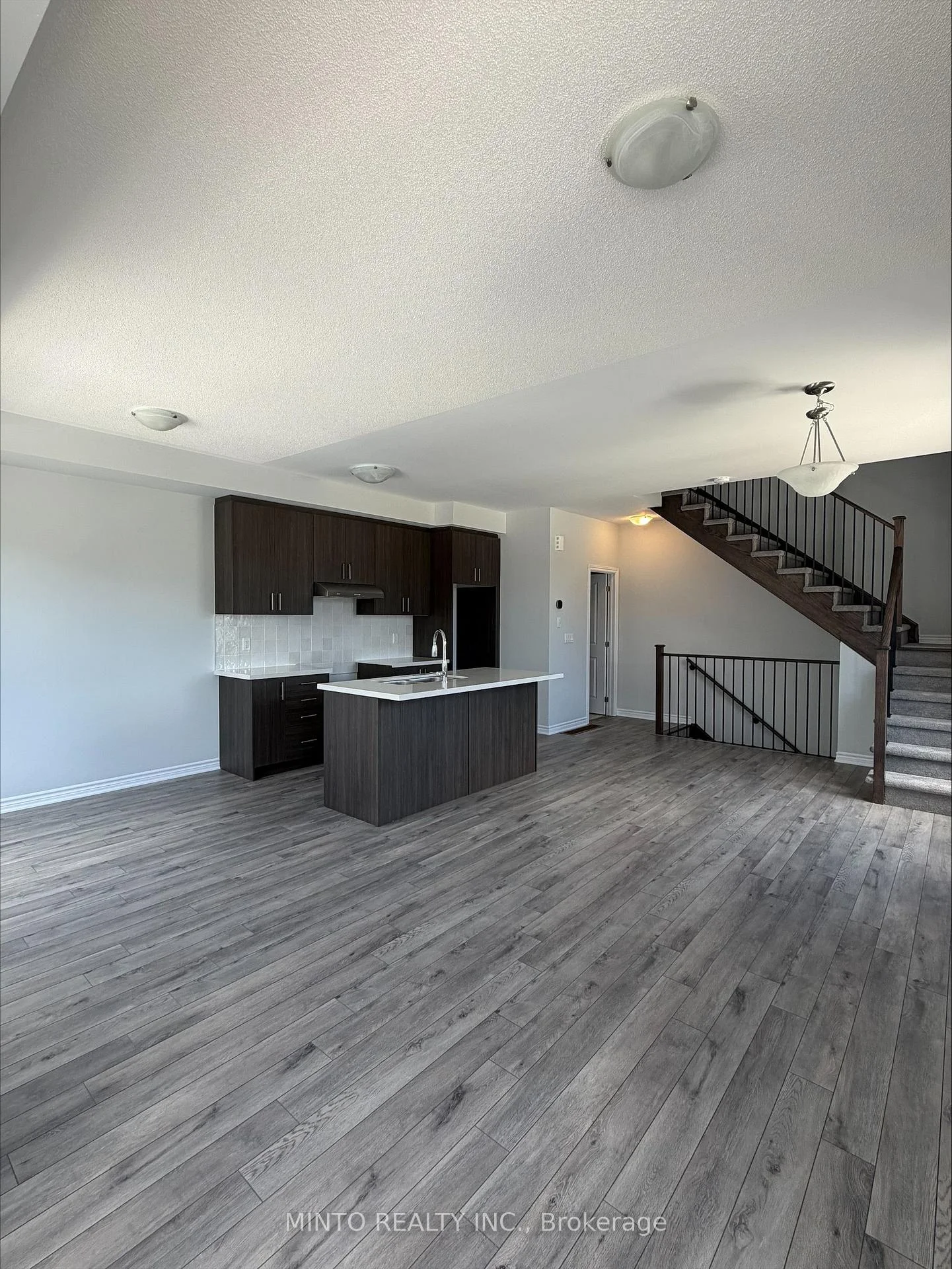 Photo 12 of 1202 Greentree Path, Oshawa, Kedron — HOMEH