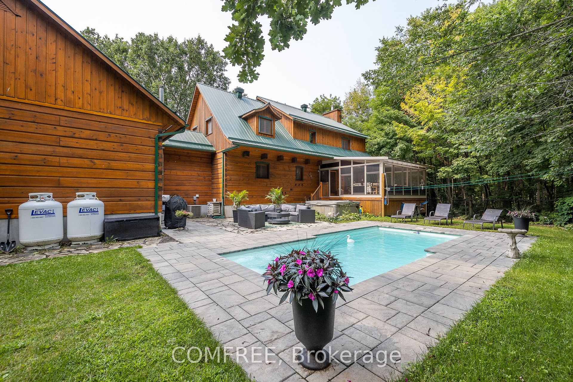 Photo 33 of 7925 Resolute Way, Ottawa, Osgoode Twp North of Reg Rd 6 — HOMEH