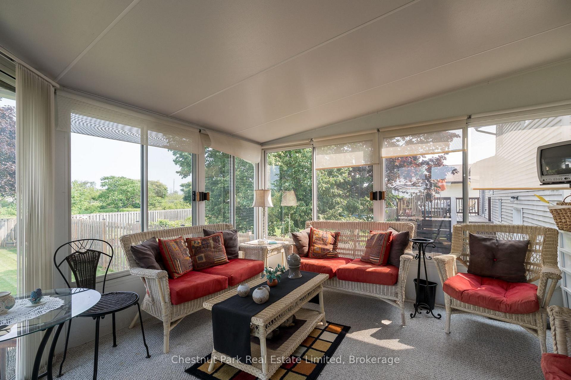 Photo 60 of 4 First Avenue, Prince Edward County, Wellington Ward — HOMEH