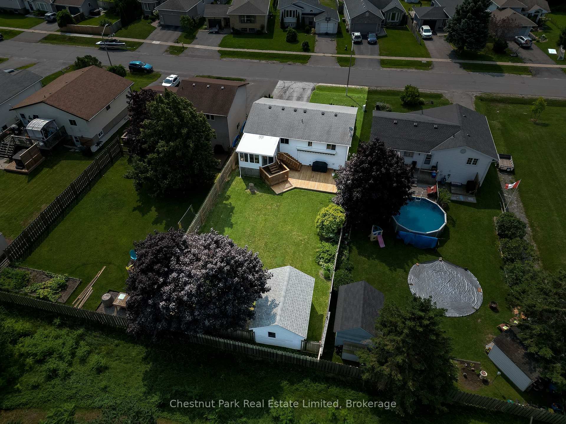 Photo 86 of 4 First Avenue, Prince Edward County, Wellington Ward — HOMEH